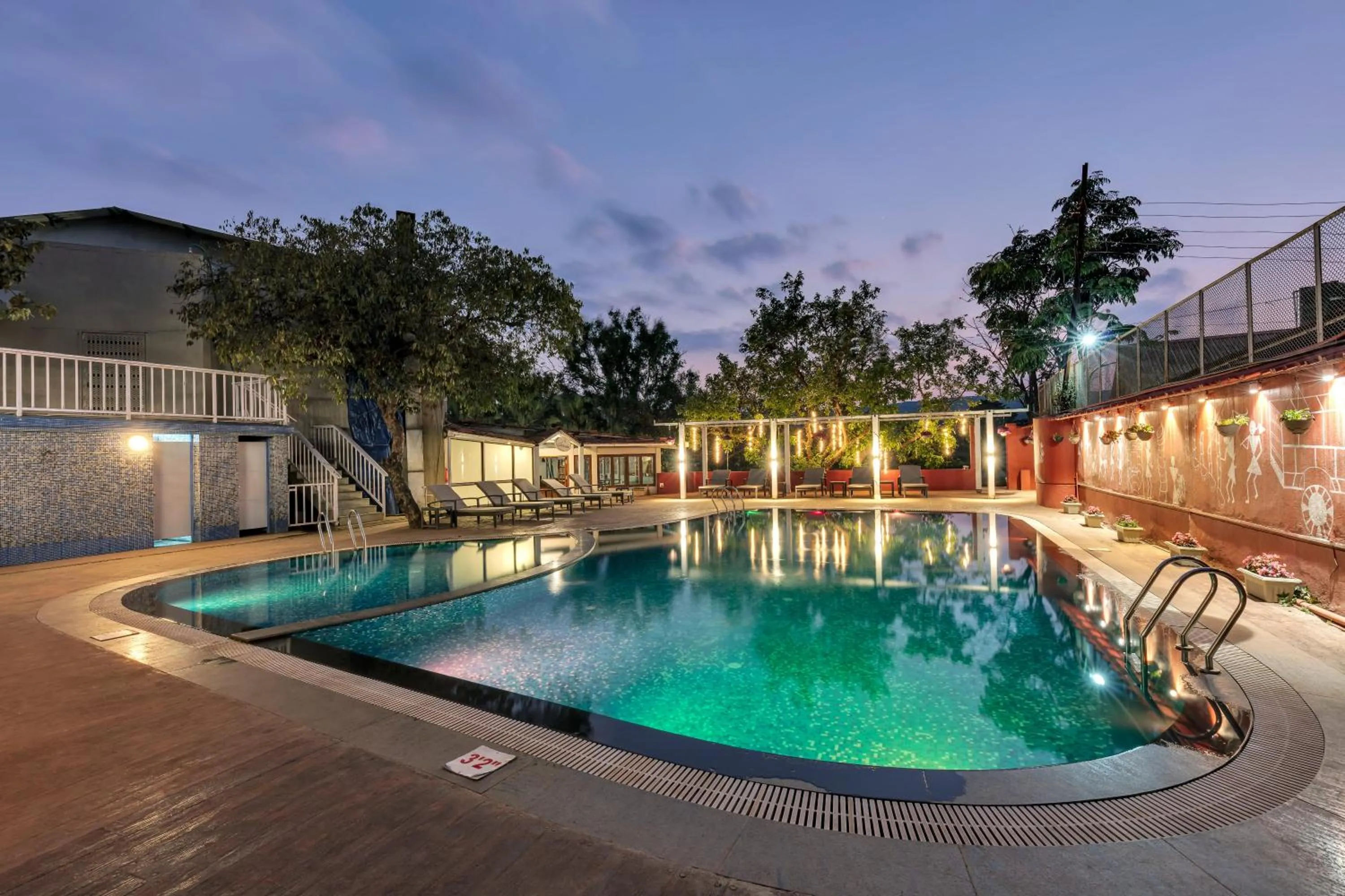 Swimming pool in Club Mahindra Saj Mahabaleshwar