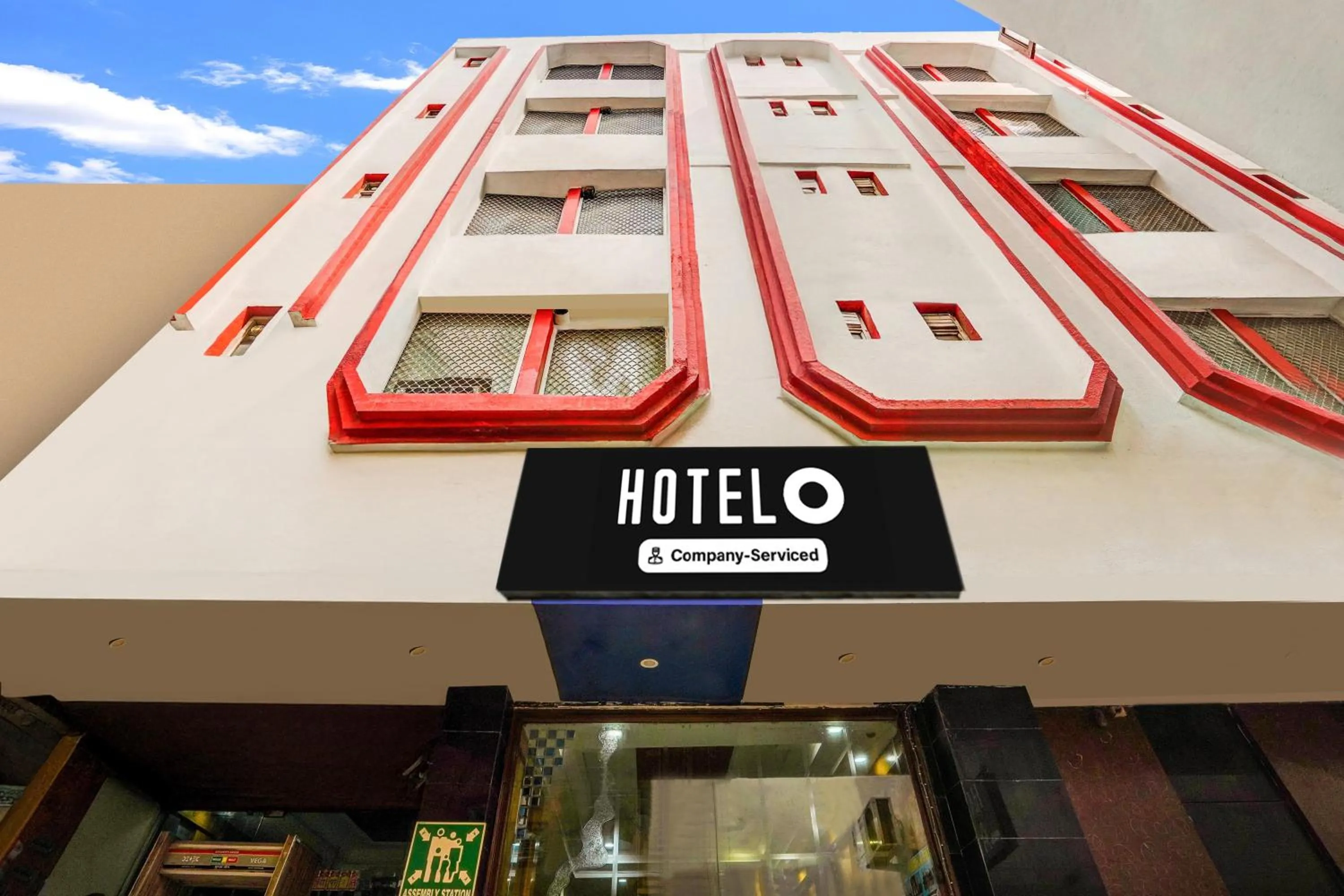 Facade/entrance in Super Hotel O Paharganj Near Railway Station Formerly Chand Palace