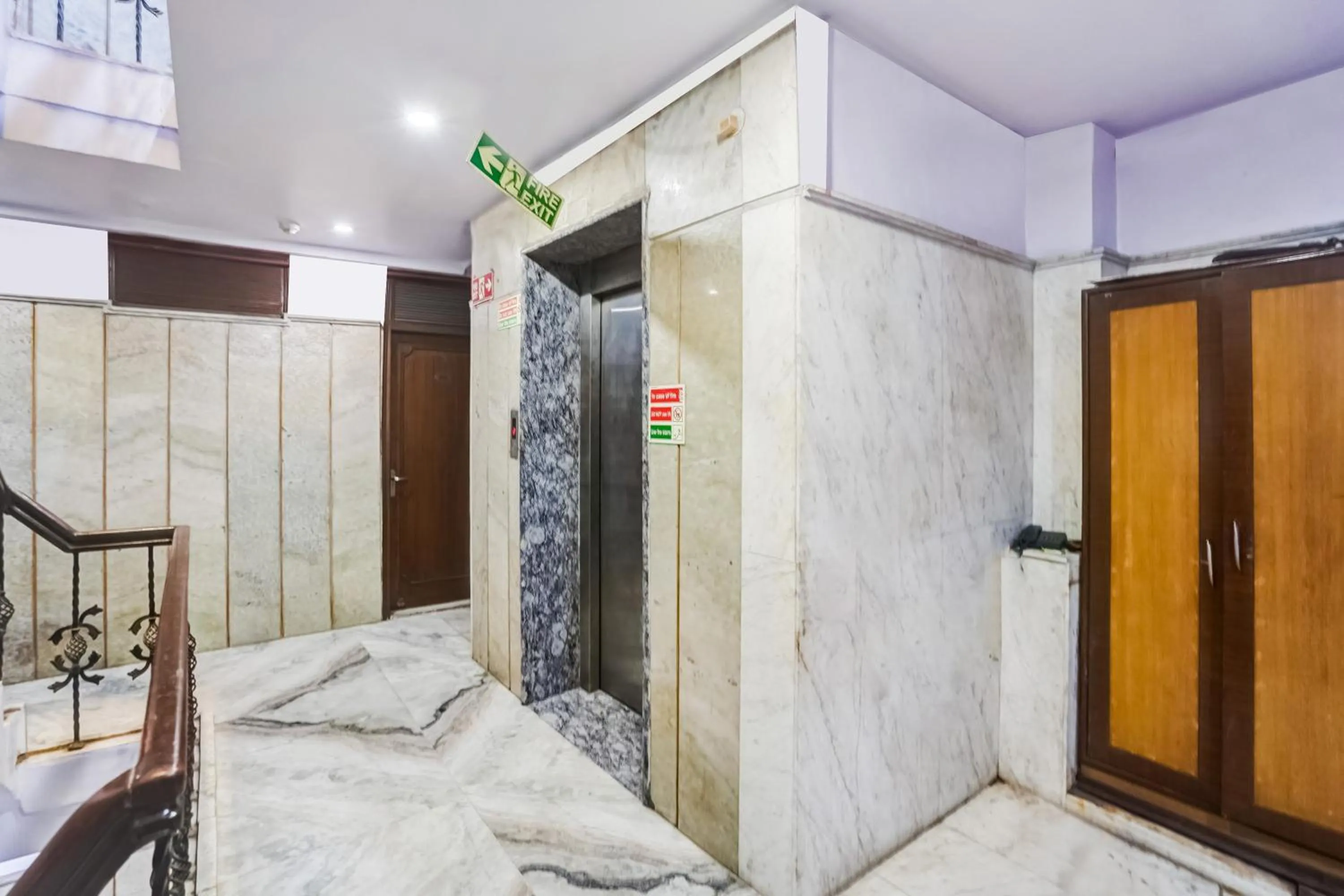 Lobby or reception, Bed in Super Hotel O Paharganj Near Railway Station Formerly Chand Palace