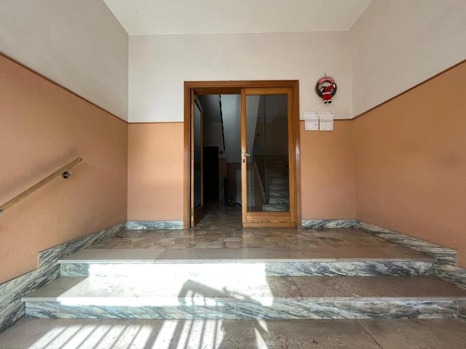 Property building in Casa al Porto