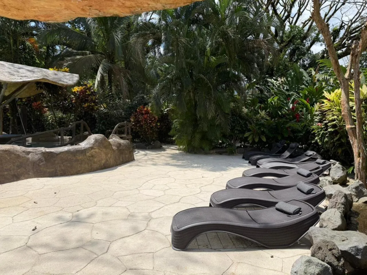 Swimming pool in Orquideas Boutique Hotel