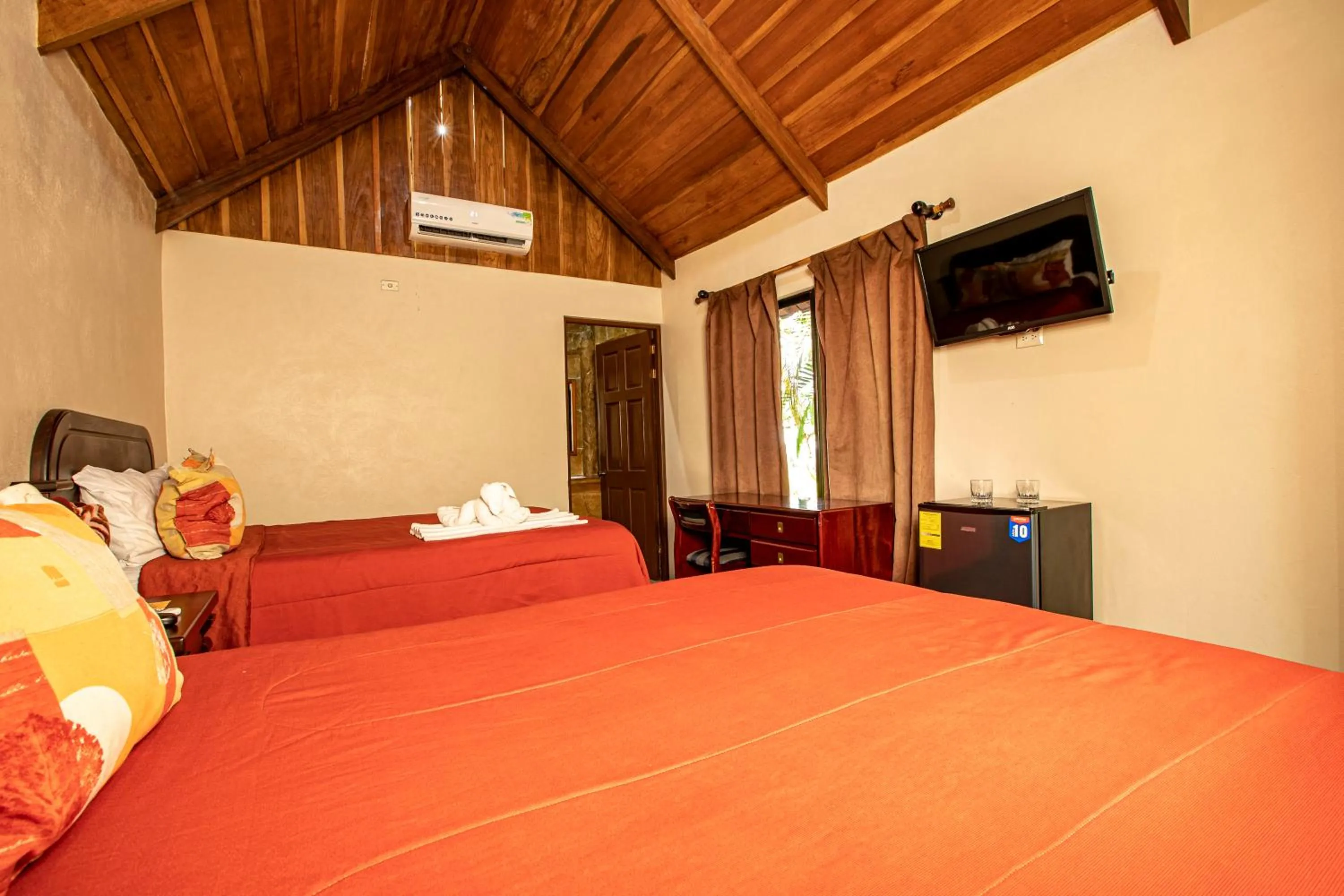 Photo of the whole room, Bed in Orquideas Boutique Hotel