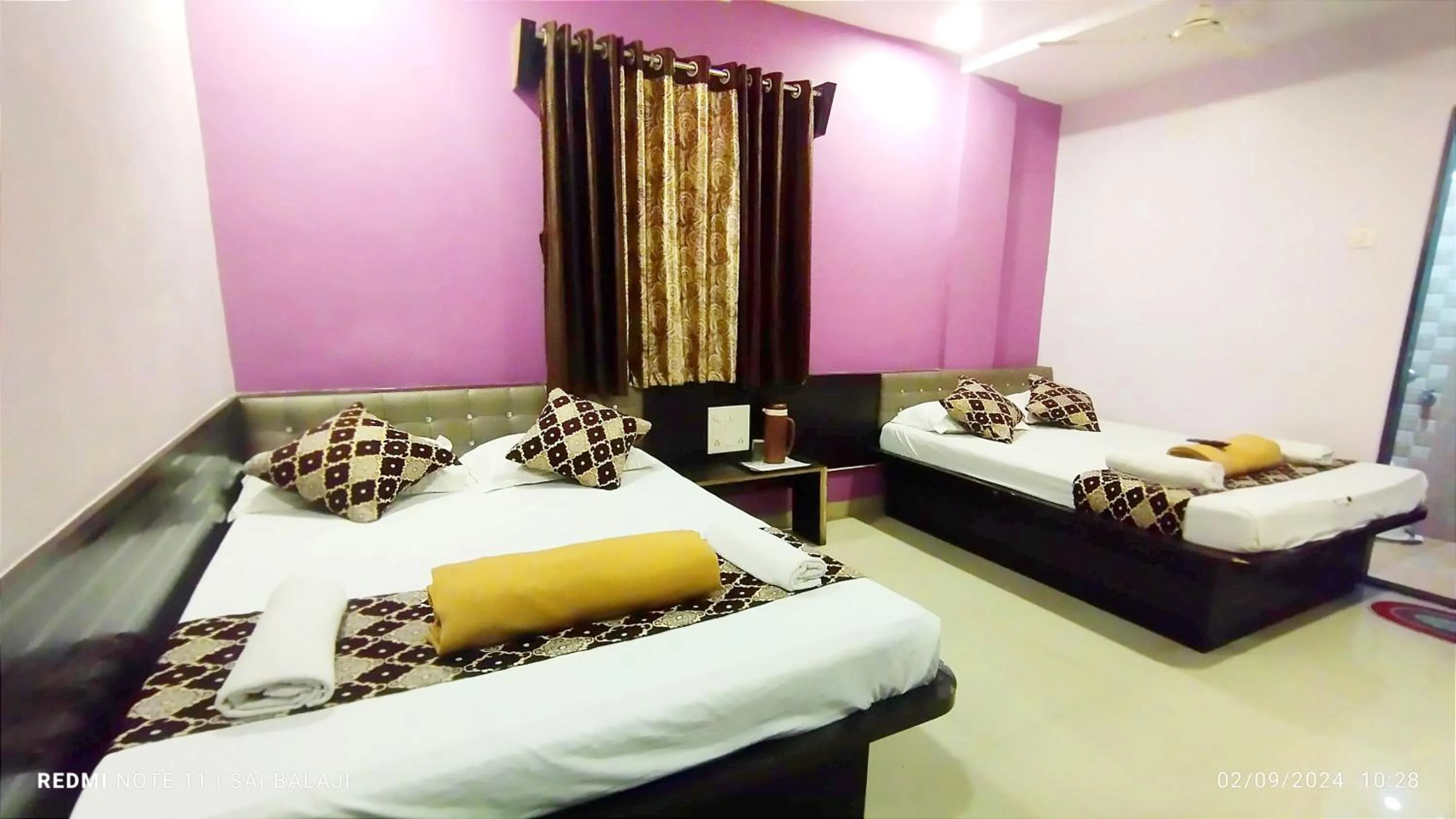 Bed in Sai Balaji Residency