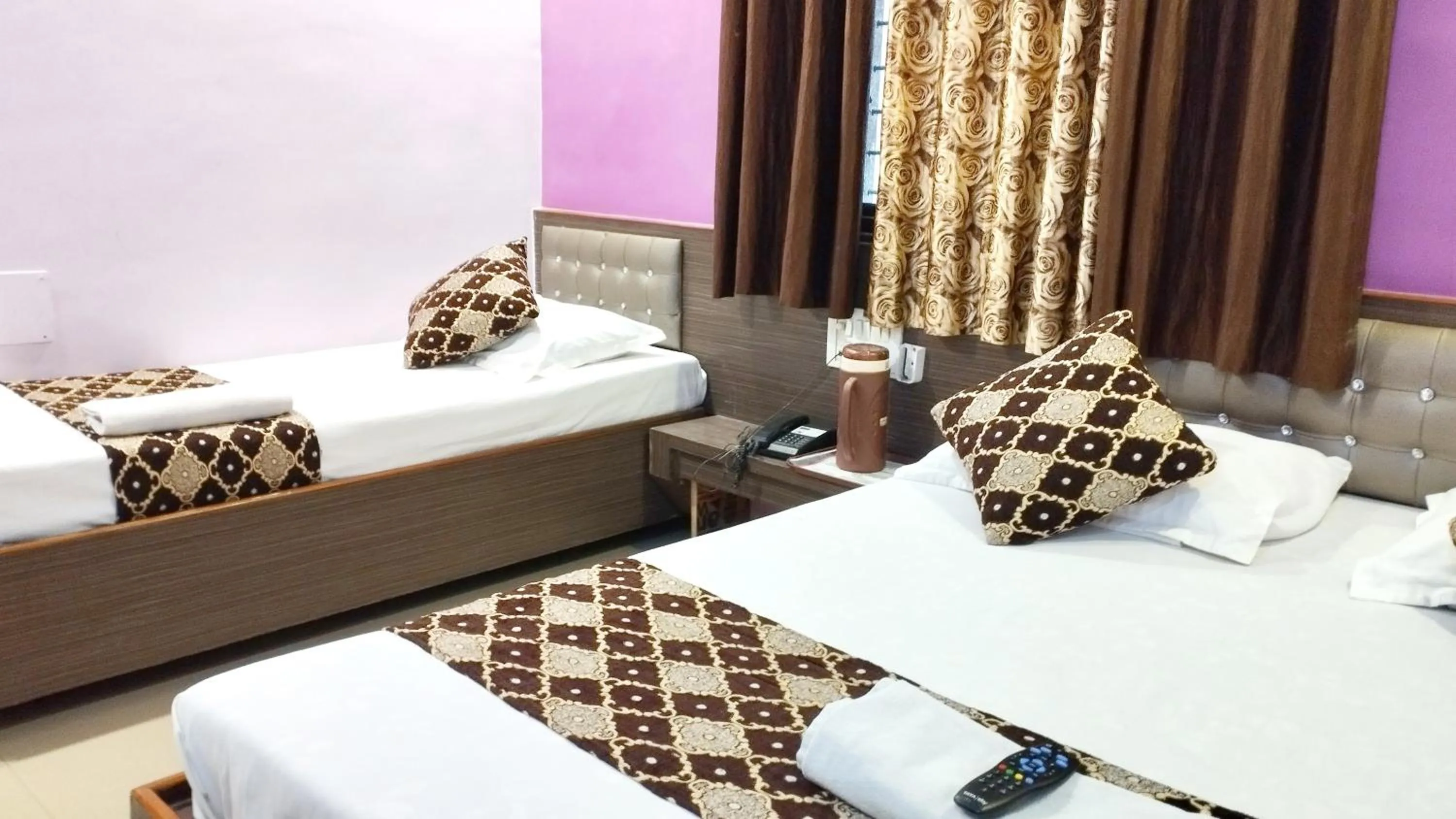 Bed in Sai Balaji Residency