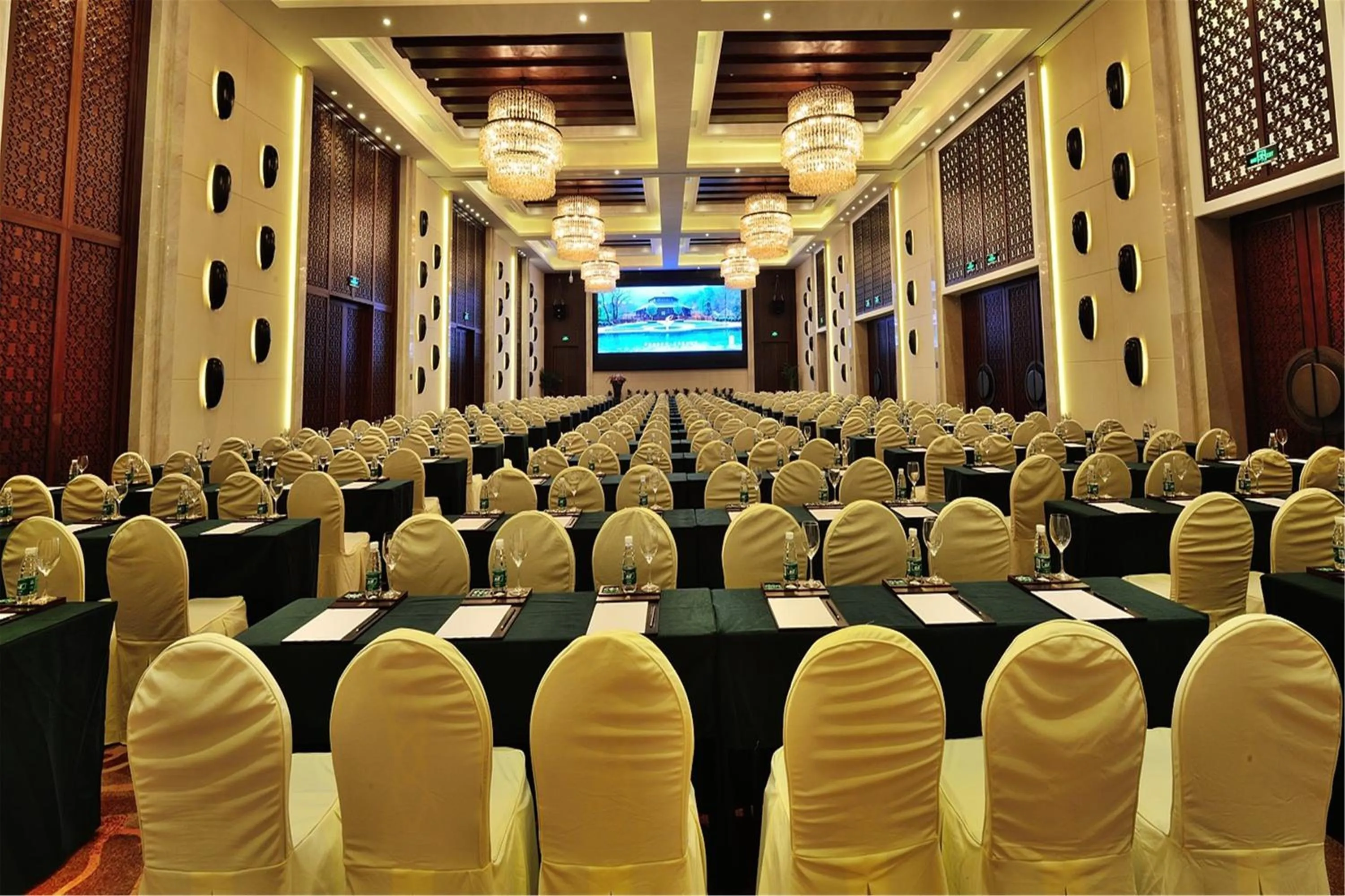 Banquet/Function facilities in Harmona Resort & Spa Zhangjiajie