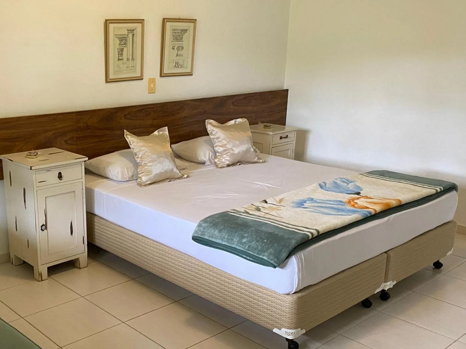 Bedroom, Bed in Pousada Portal do Vigolo