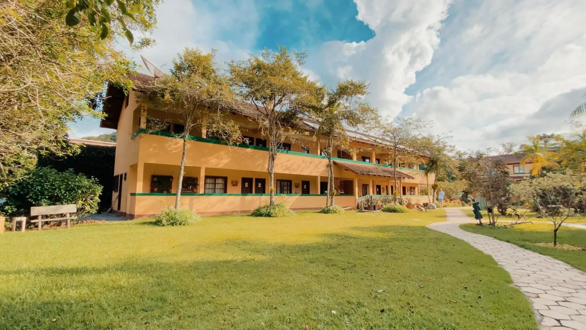 Property building in Pousada Portal do Vigolo