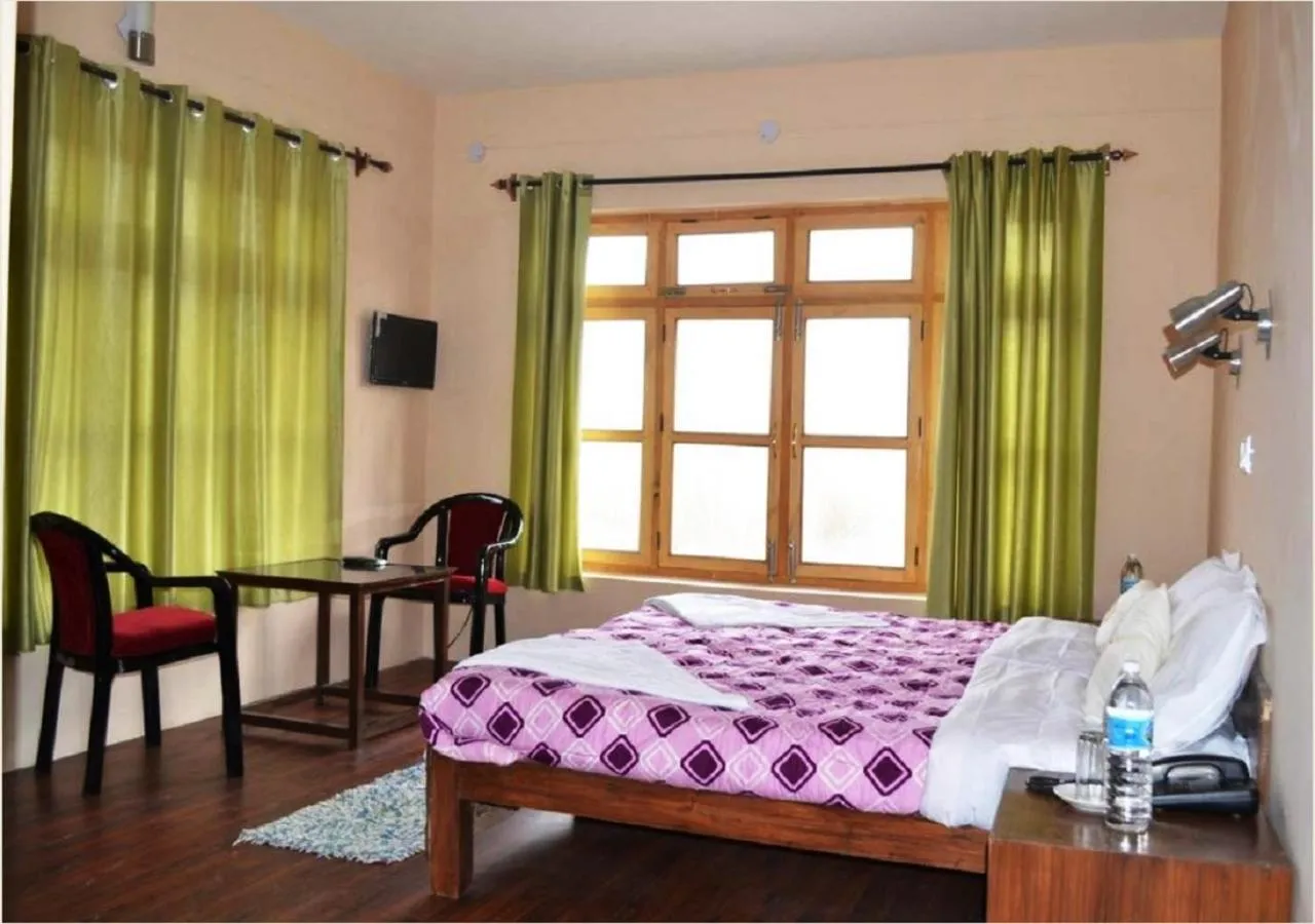 Bed in Hotel Ladakh Heaven