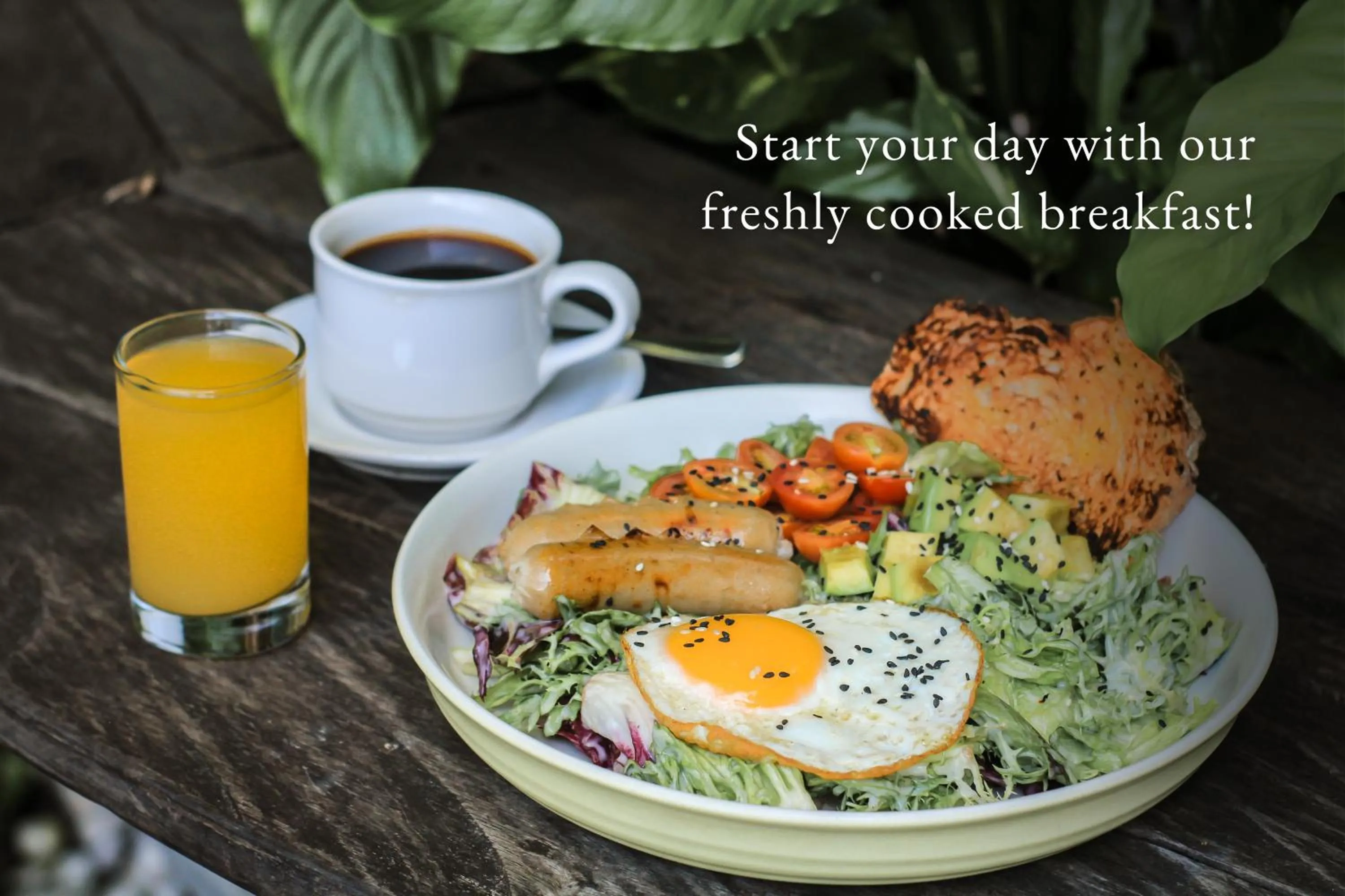 Food and drinks in Grandmas Plus Hotel Airport