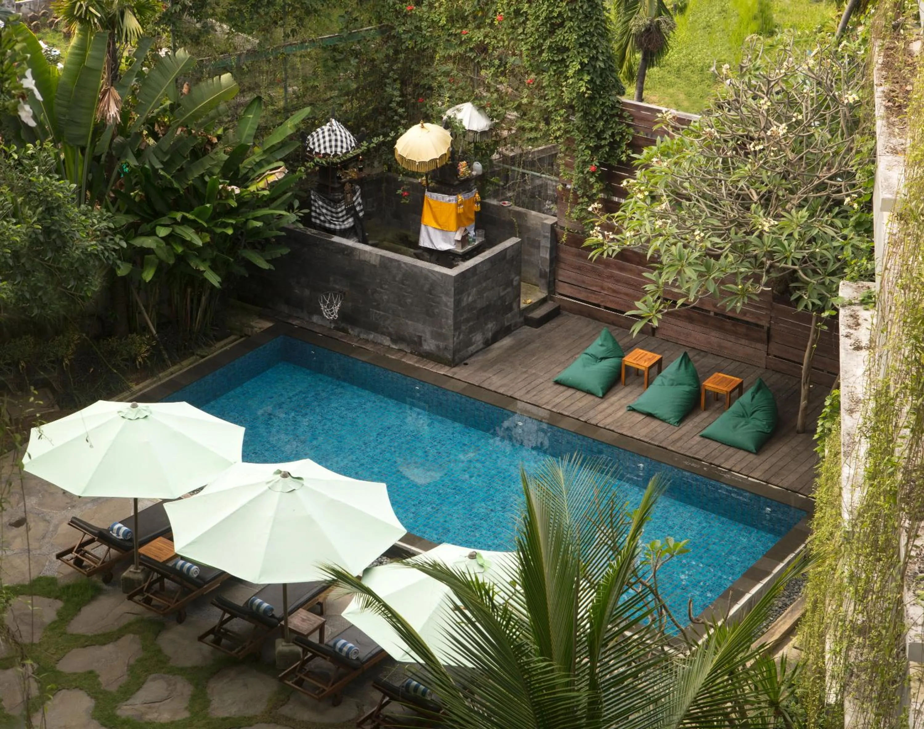 Pool view in Grandmas Plus Hotel Airport