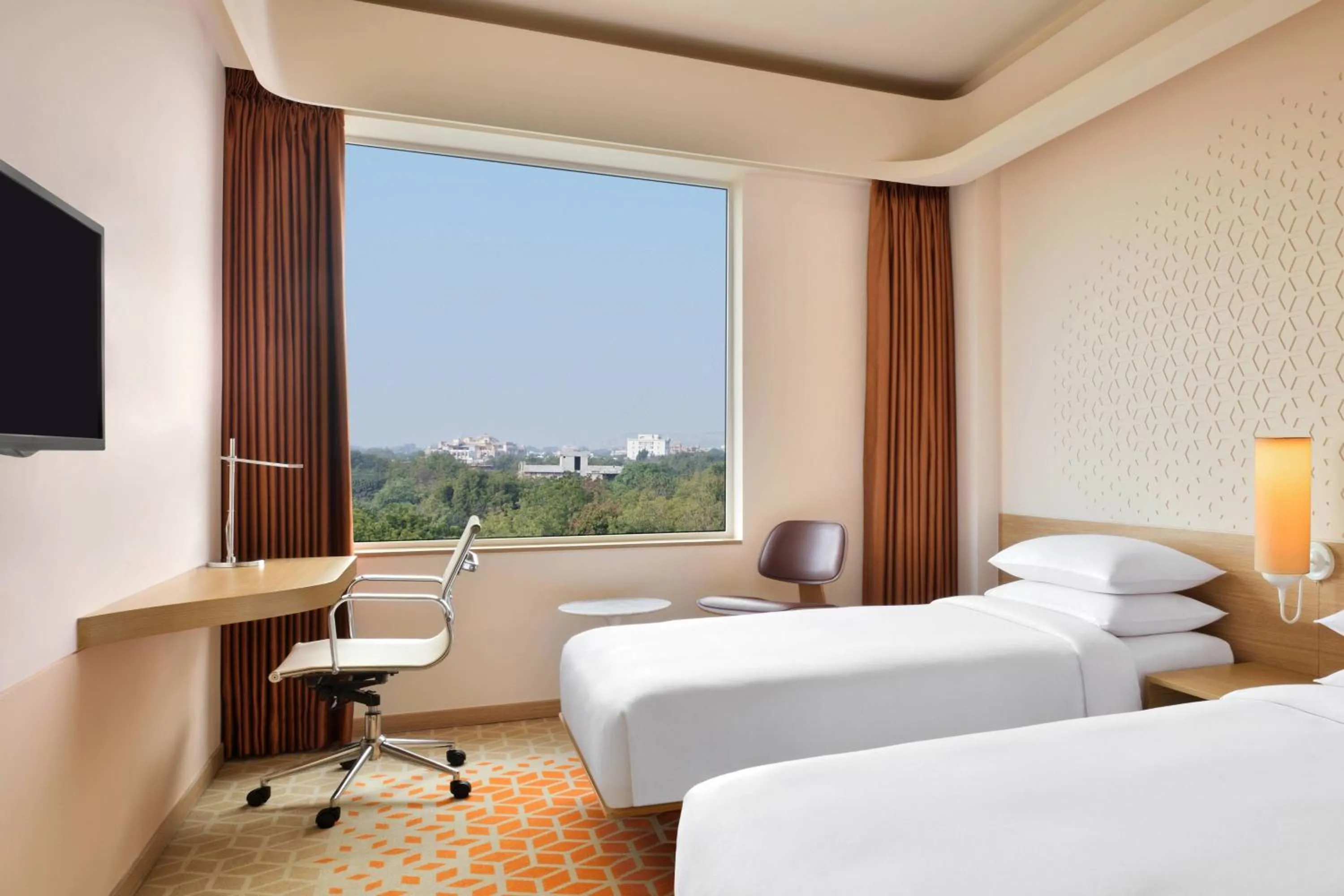 Photo of the whole room, Bed in Fairfield by Marriott Chennai Mahindra World City