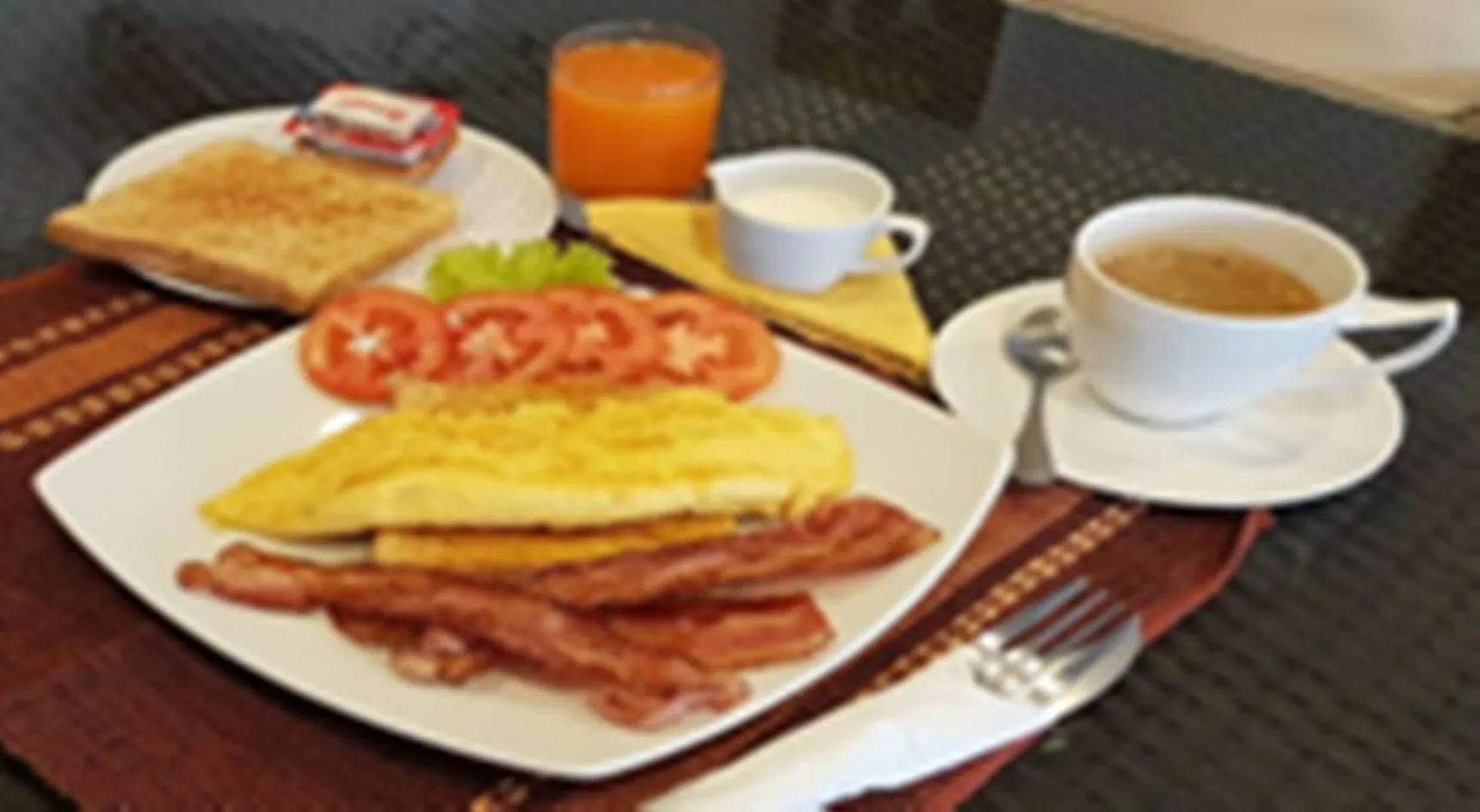 Breakfast in Palmview Resort