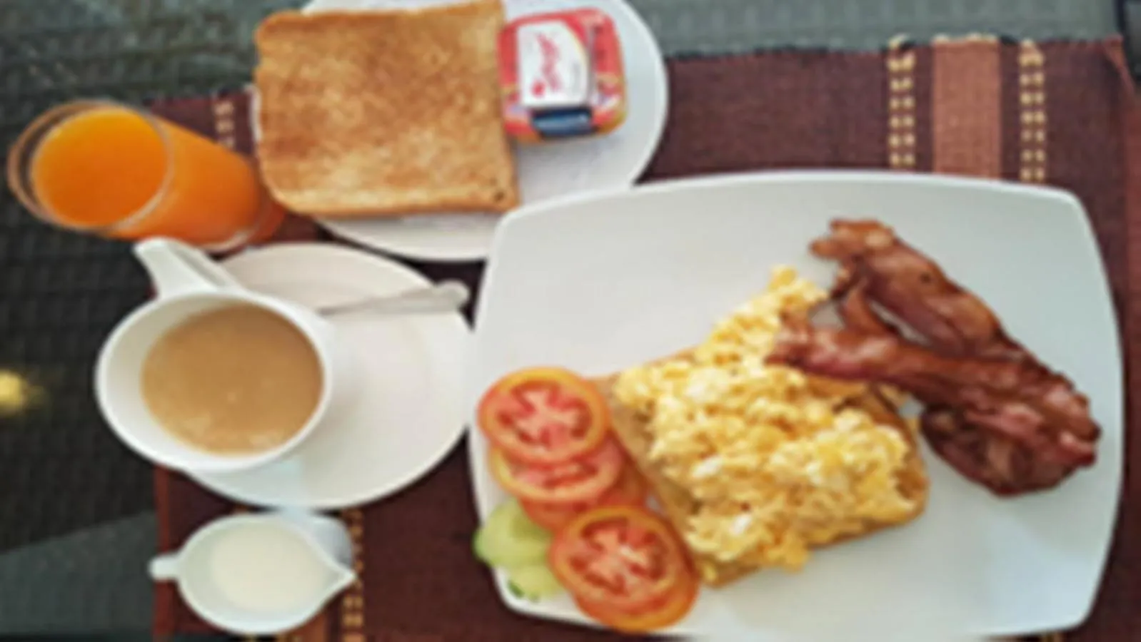 Breakfast in Palmview Resort