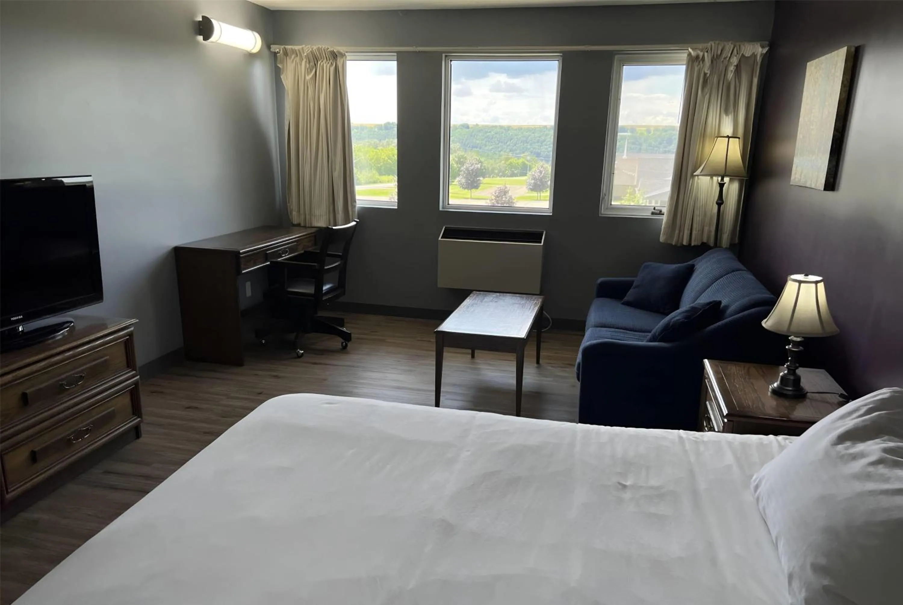 Photo of the whole room, Bed in Ramada by Wyndham Florenceville