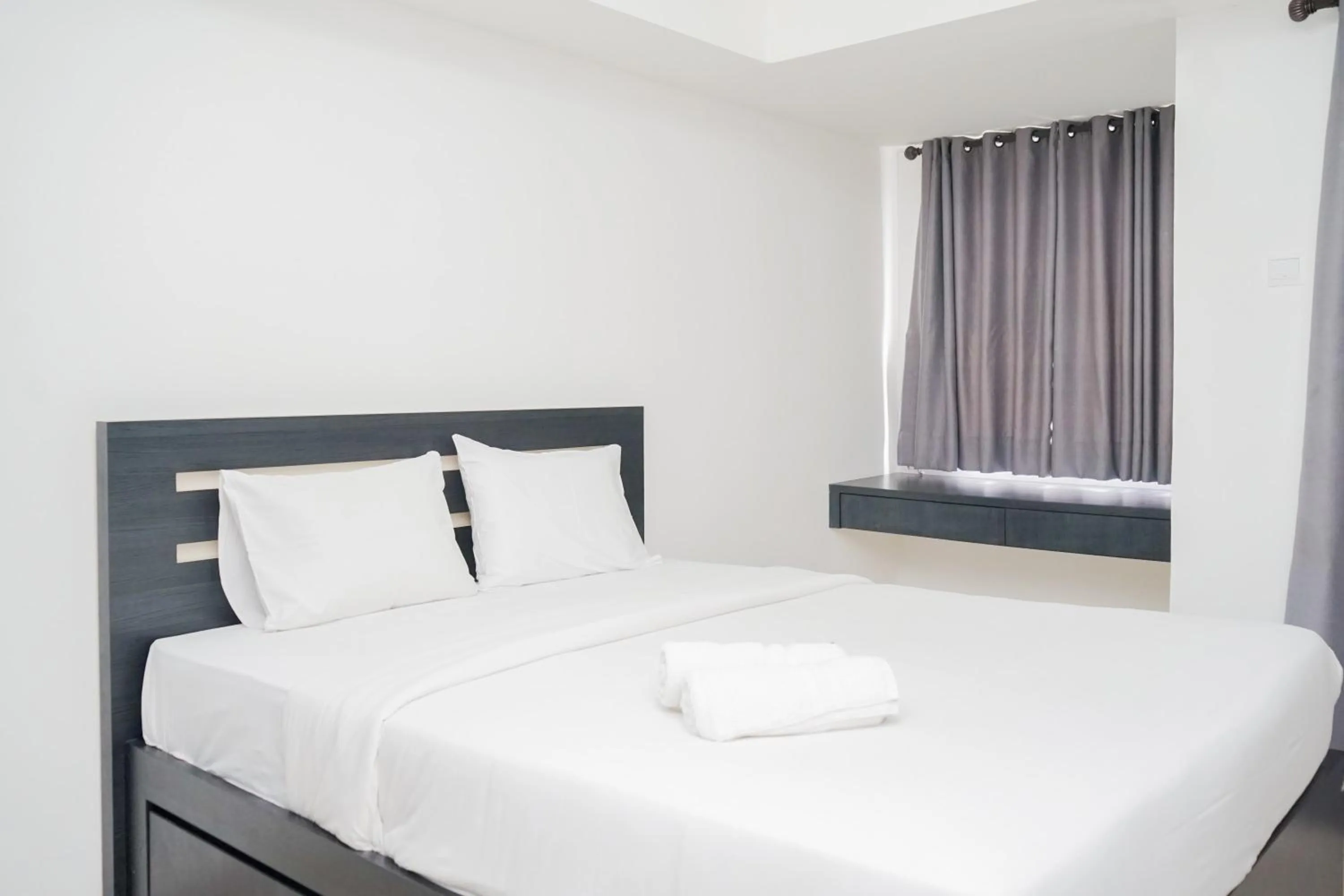 Chic Studio at Baileys Apartment By Travelio