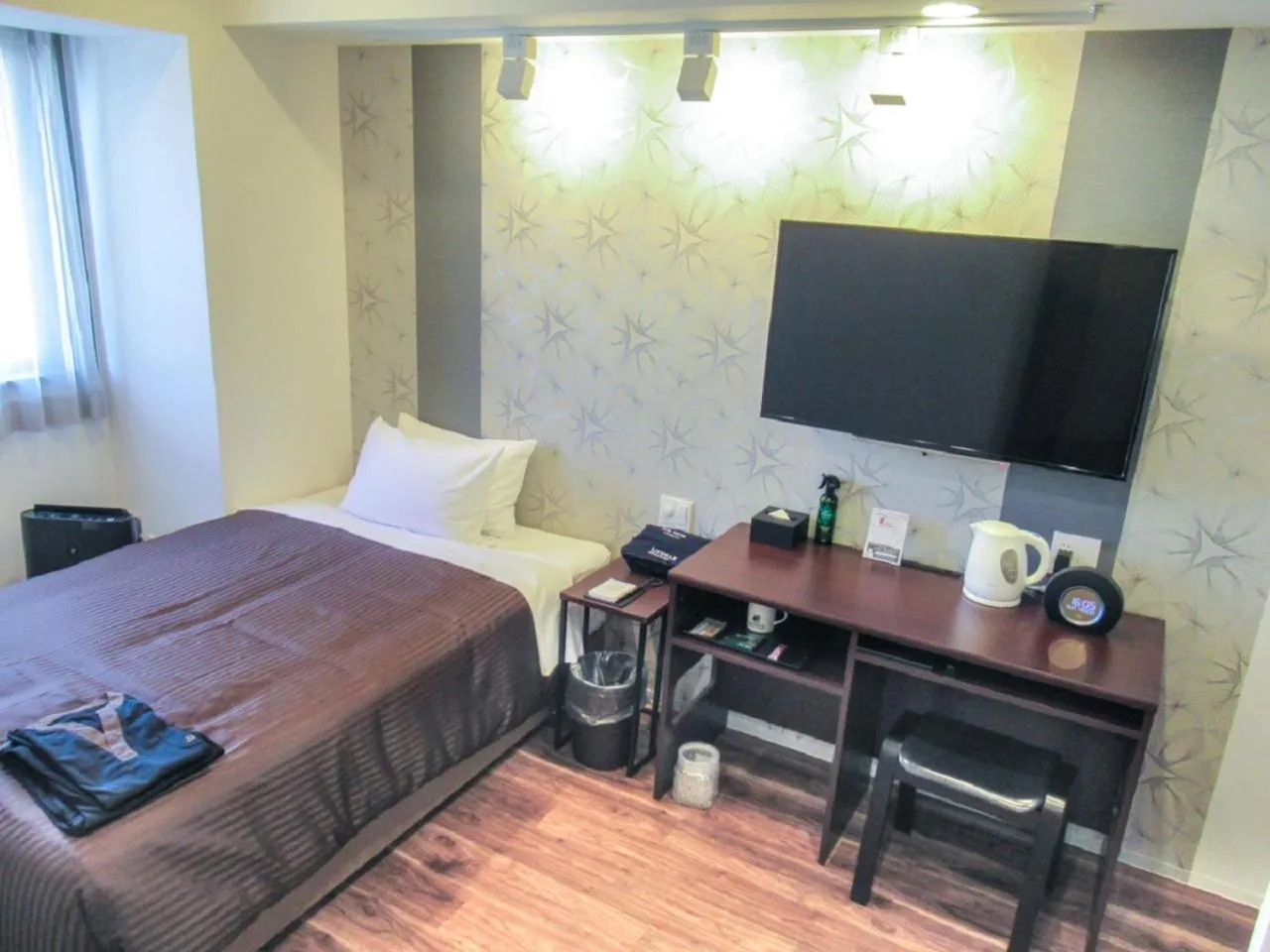 Bed in HOTEL LiVEMAX PREMIUM Nagoya Marunouchi