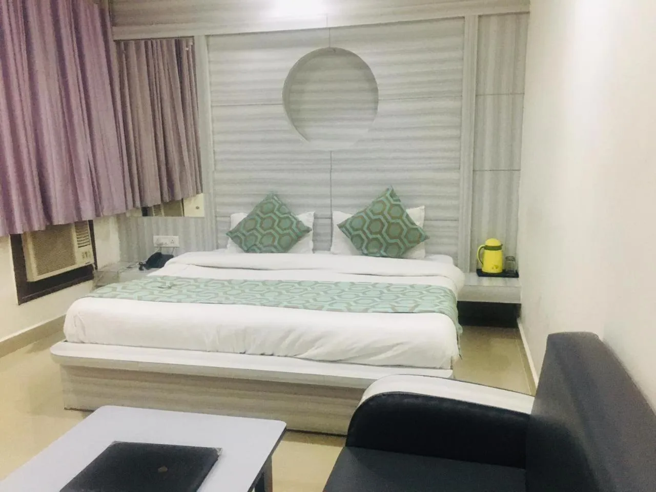 Bedroom in Hotel Maharaja Inn by Geetanjali Hotels