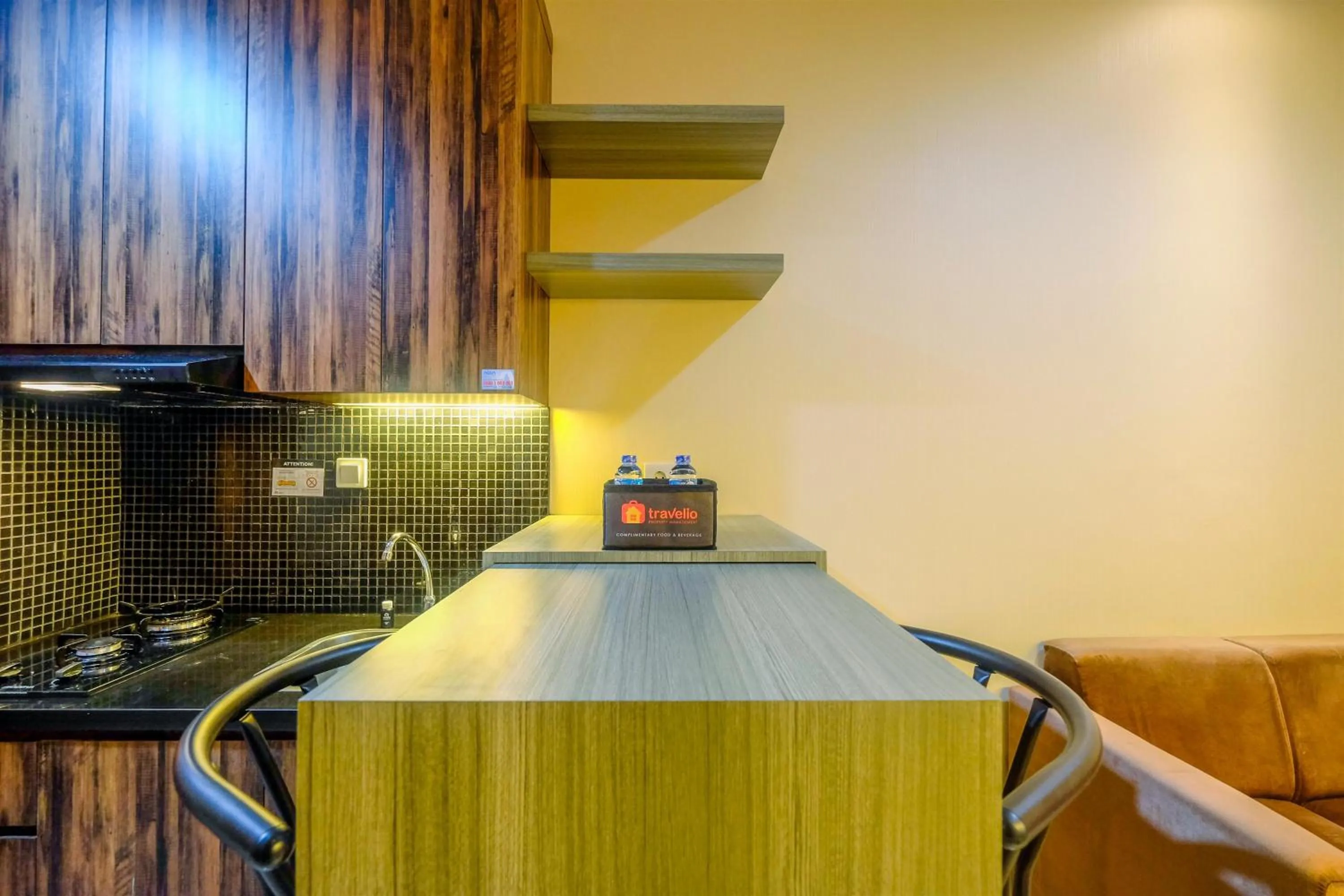 Dining area in Fully Furnished Apartment with Comfortable Design 1BR Woodland Park Residence By Travelio