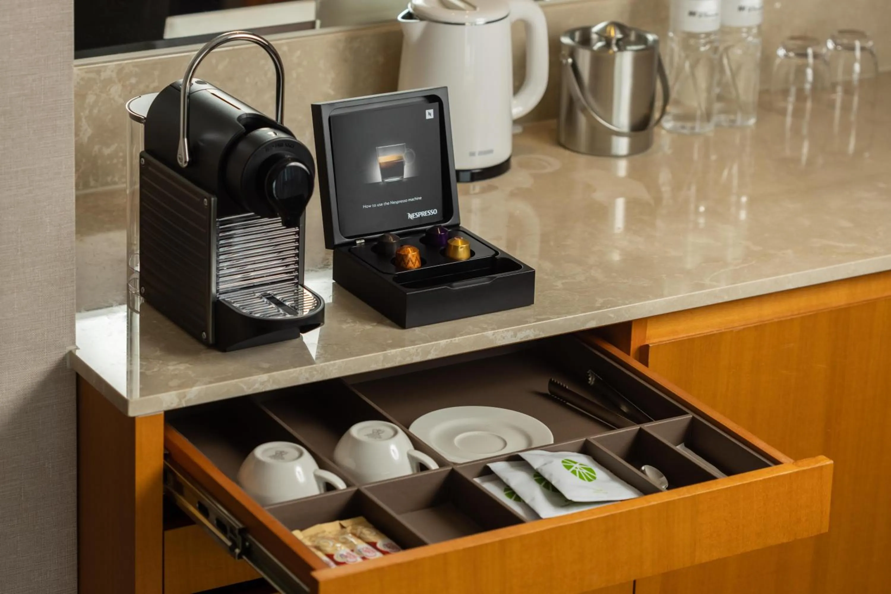 Coffee/tea facilities in Hotel Metropolitan Premier Taipei