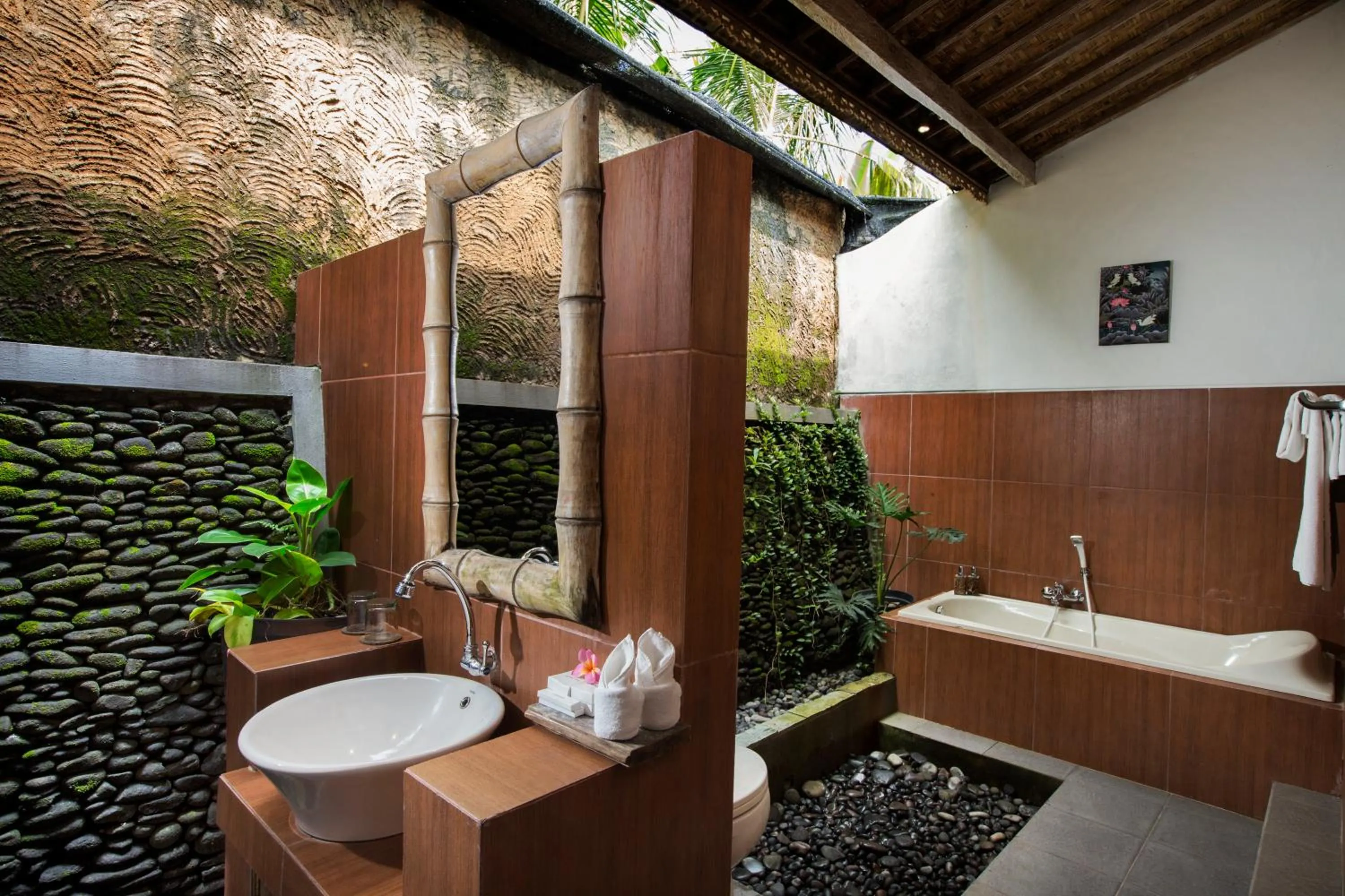 Bathroom in Pondok Sebatu Villa