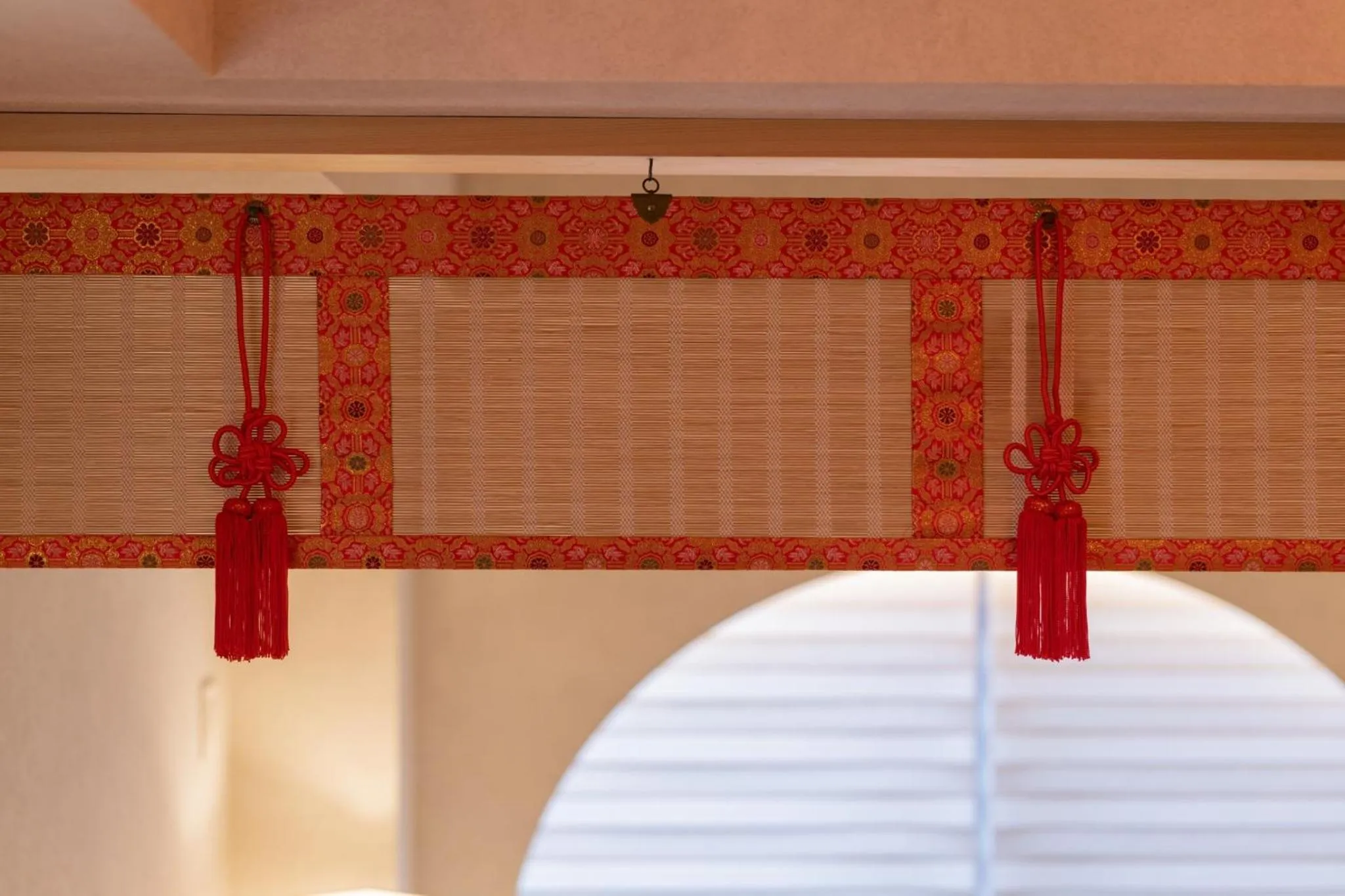 Photo of the whole room, Bed in moire HOTEL YOSHIWARA