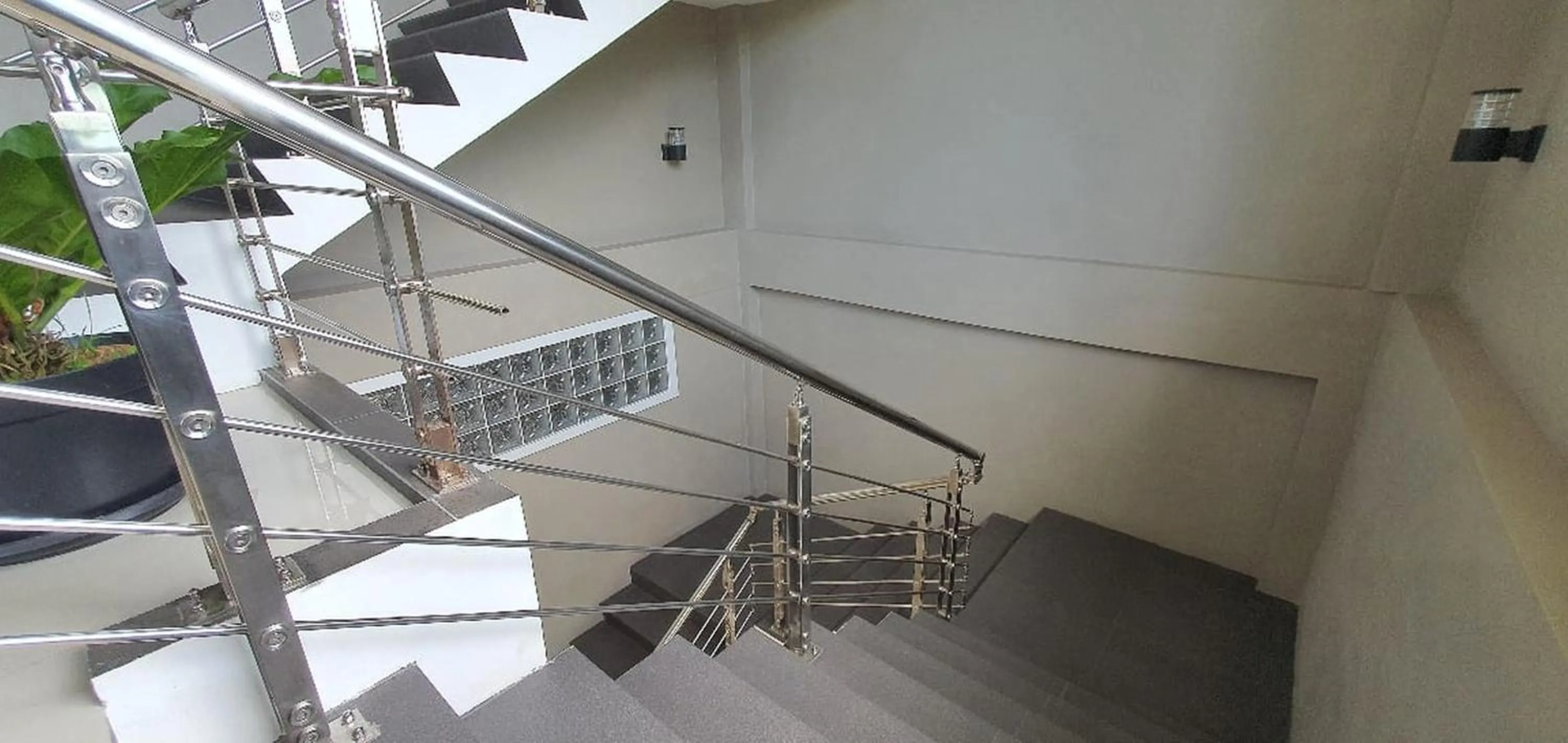 Property building in RedDoorz Plus near Siloam Hospital Balikpapan