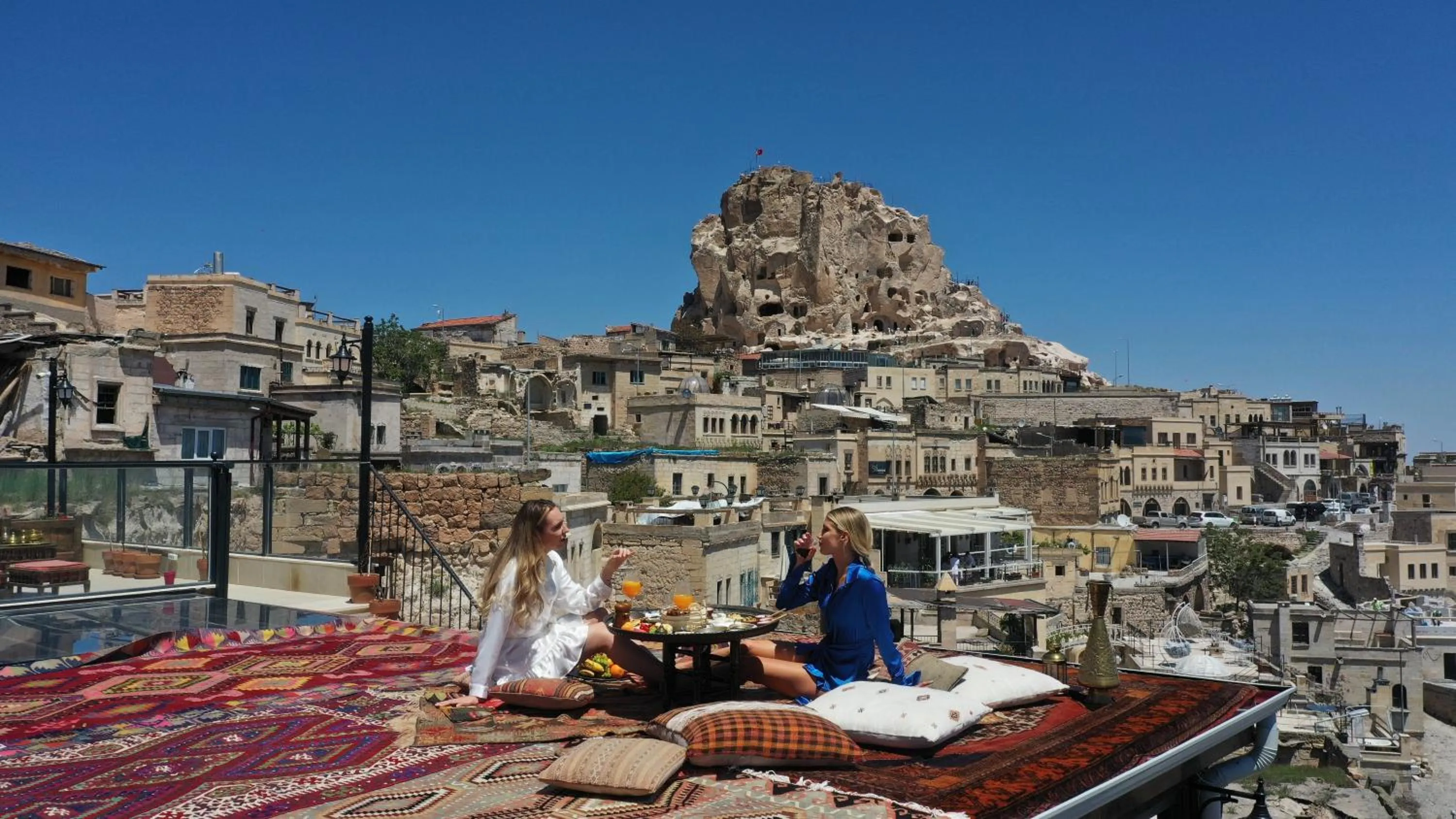 Nearby landmark in Mak's Cave House