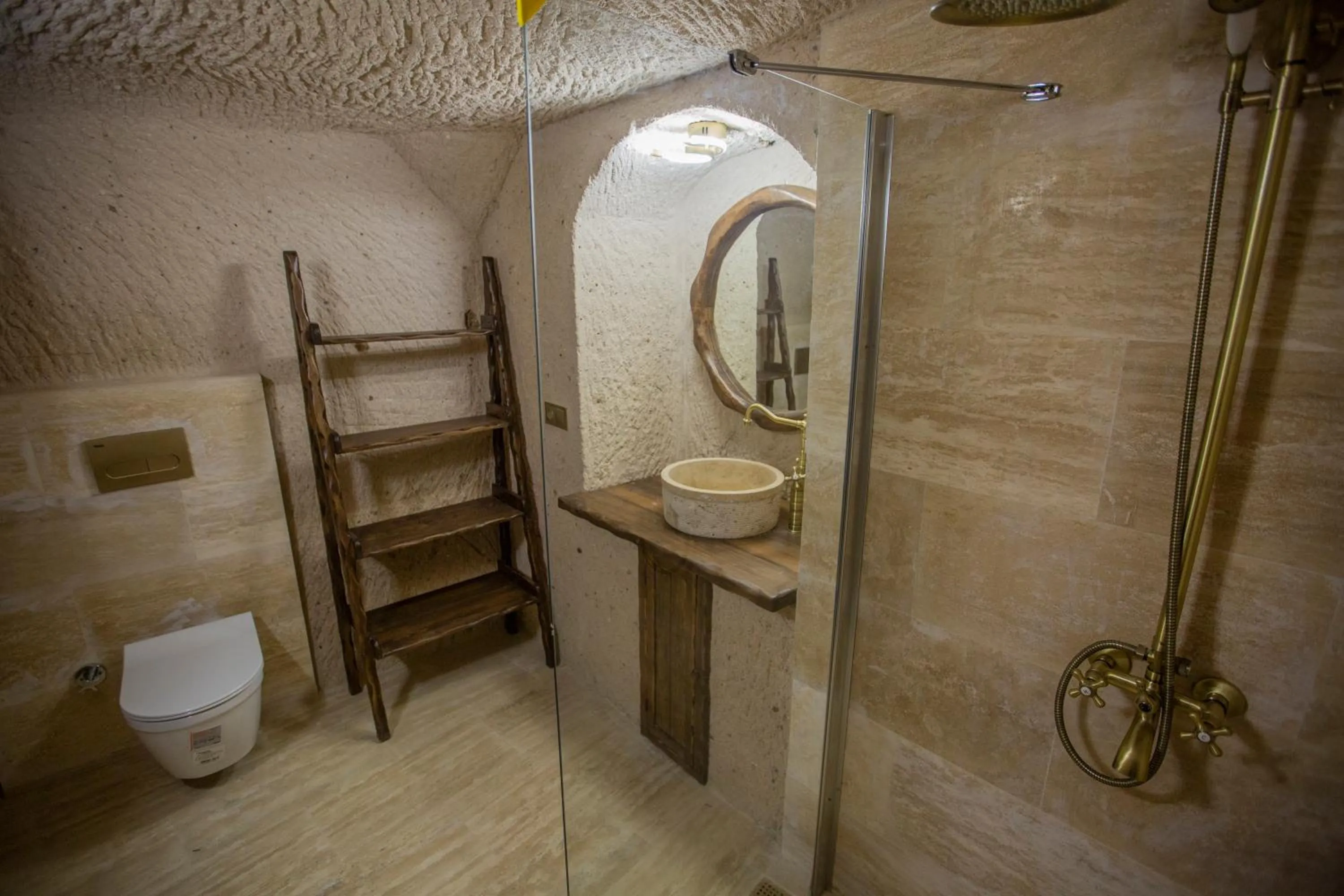 Bathroom in Mak's Cave House