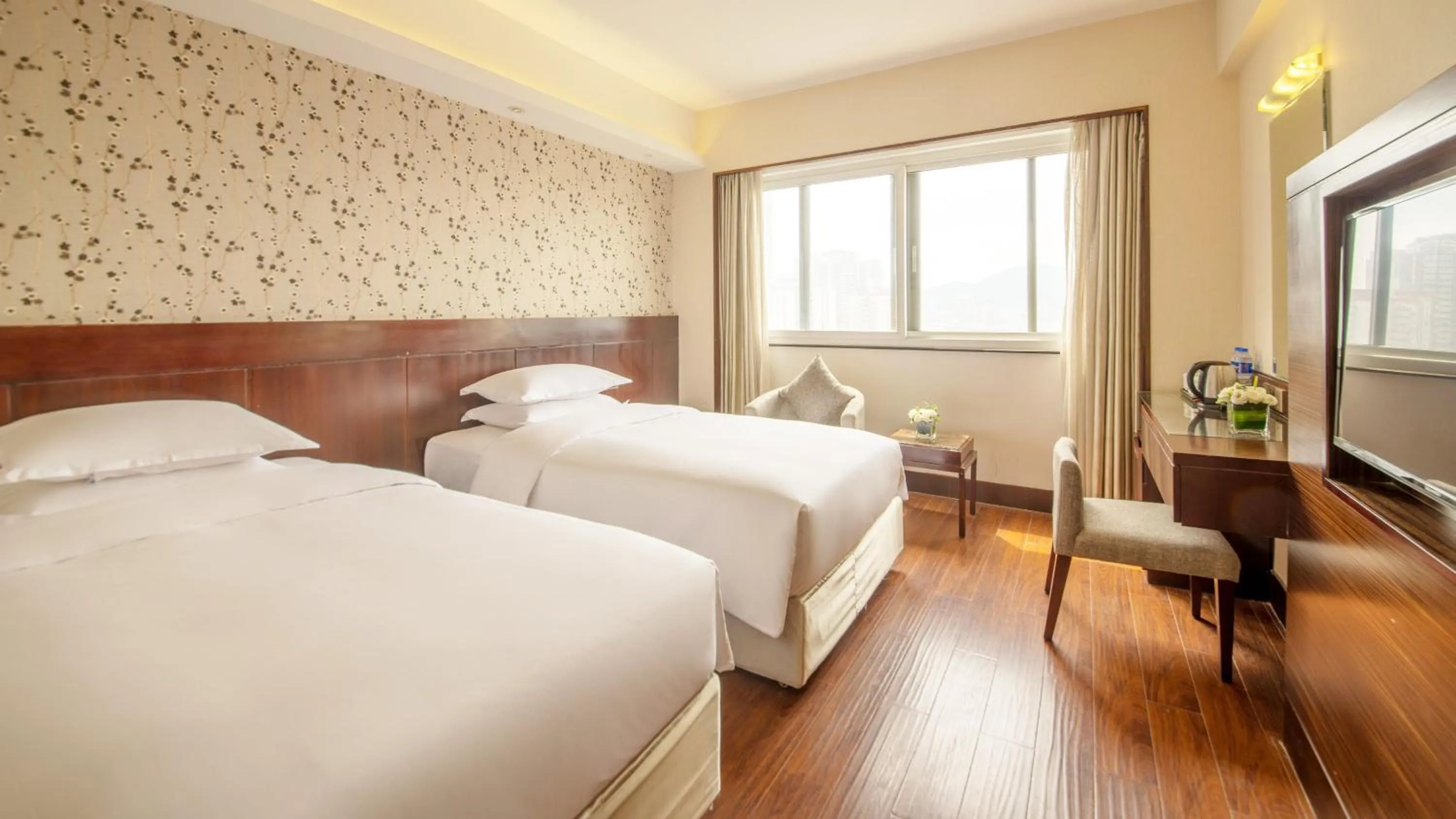 Photo of the whole room, Bed in Holiday Inn Express Xiamen LuShan