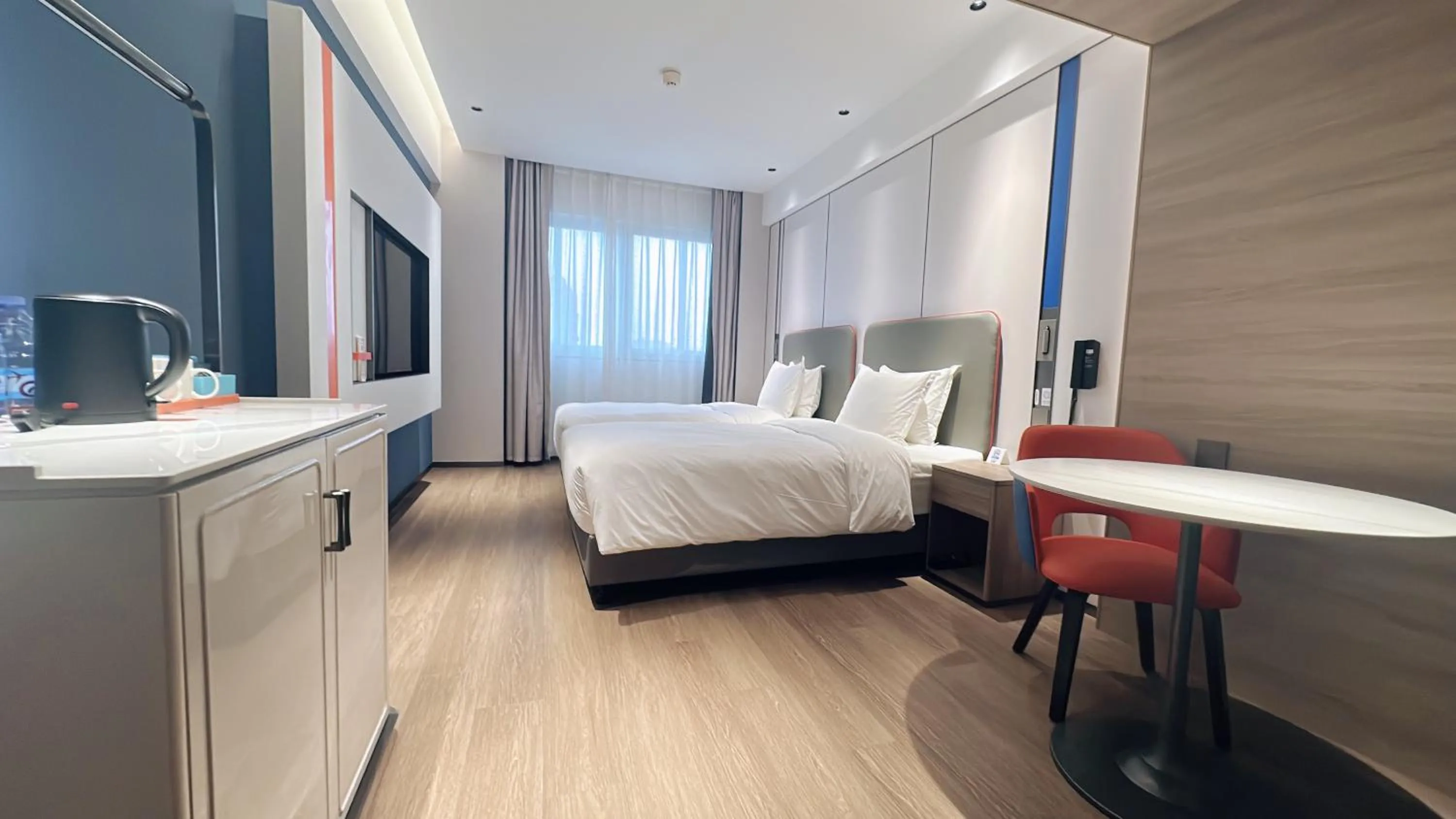 Bedroom, Bed in Holiday Inn Express Xiamen LuShan