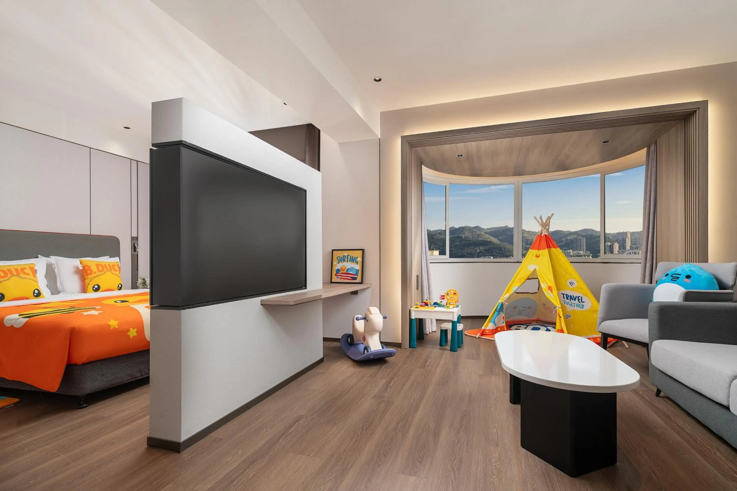 Photo of the whole room, Bed in Holiday Inn Express Xiamen LuShan