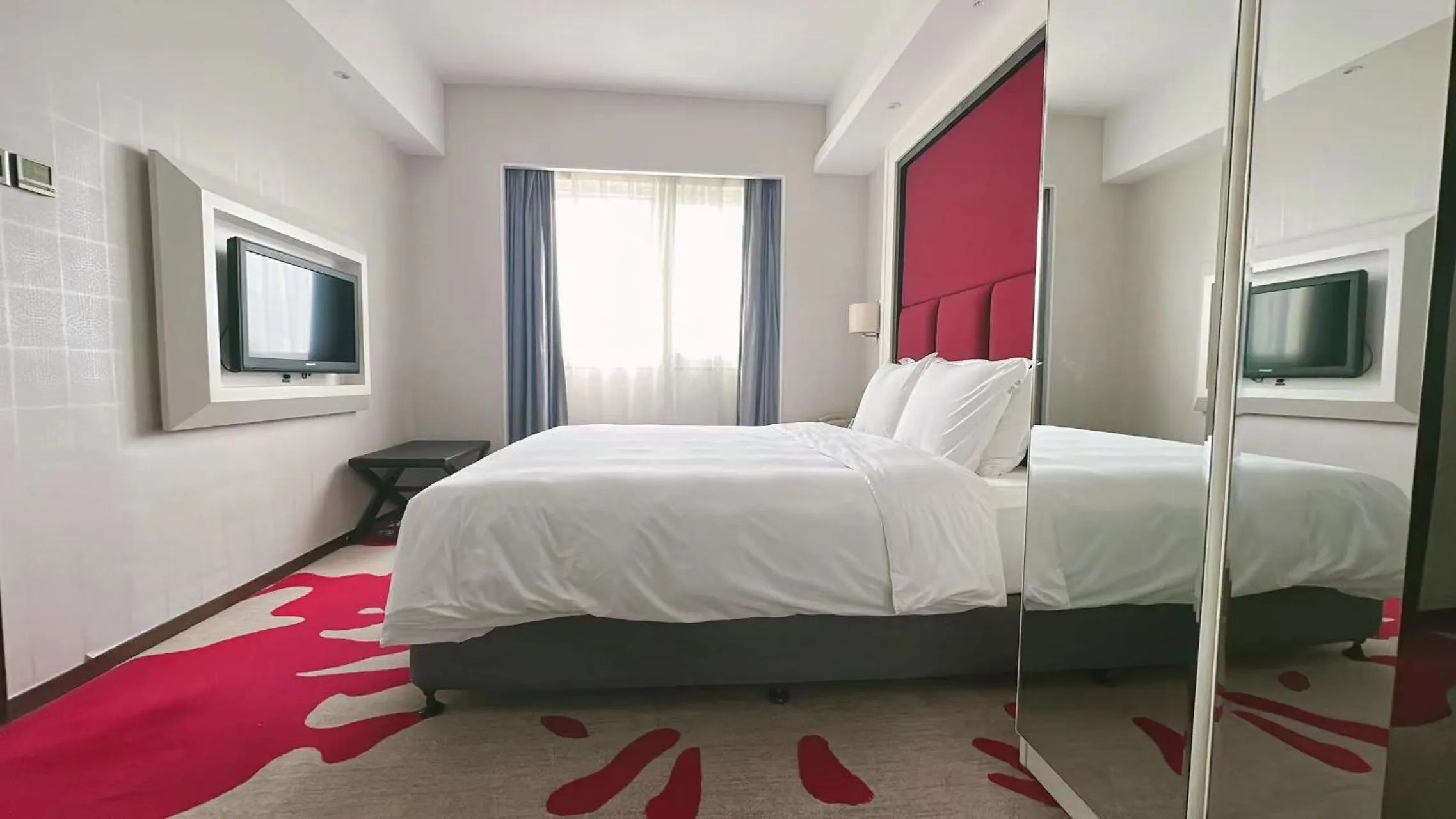 Bed in Holiday Inn Express Xiamen LuShan
