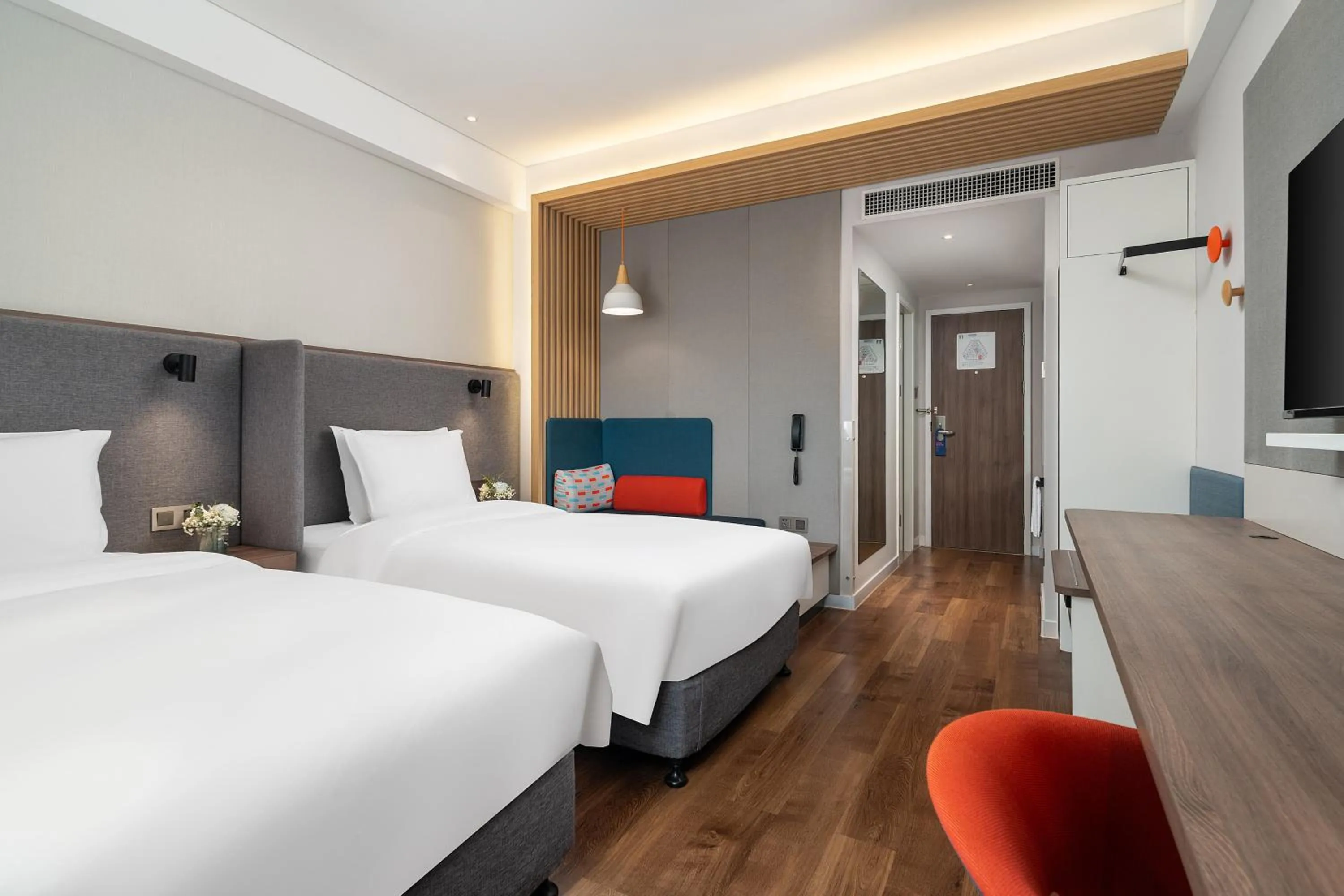 Photo of the whole room, Bed in Holiday Inn Express Xiamen LuShan