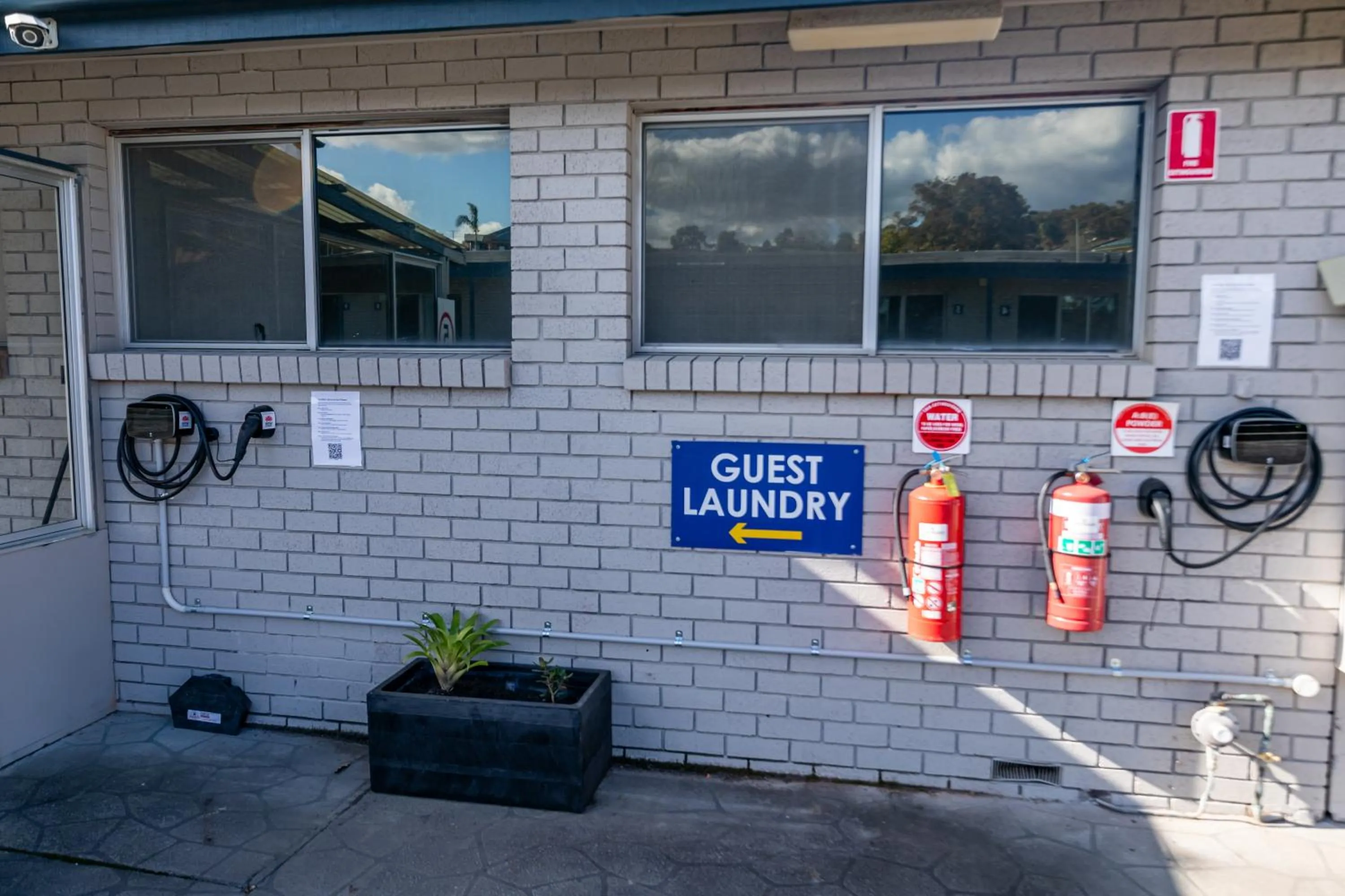 Area and facilities in Eden Motel