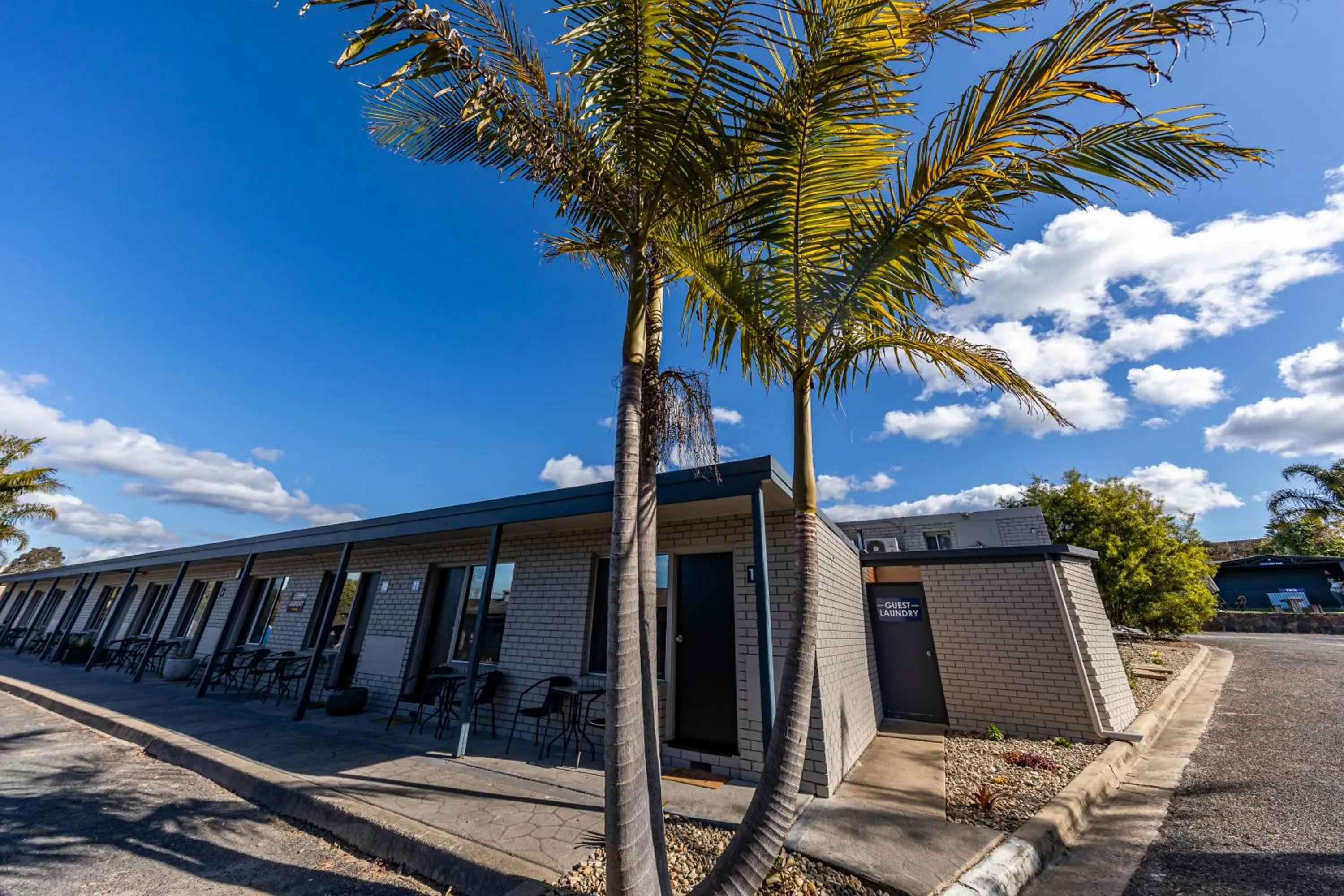 Garden in Eden Motel