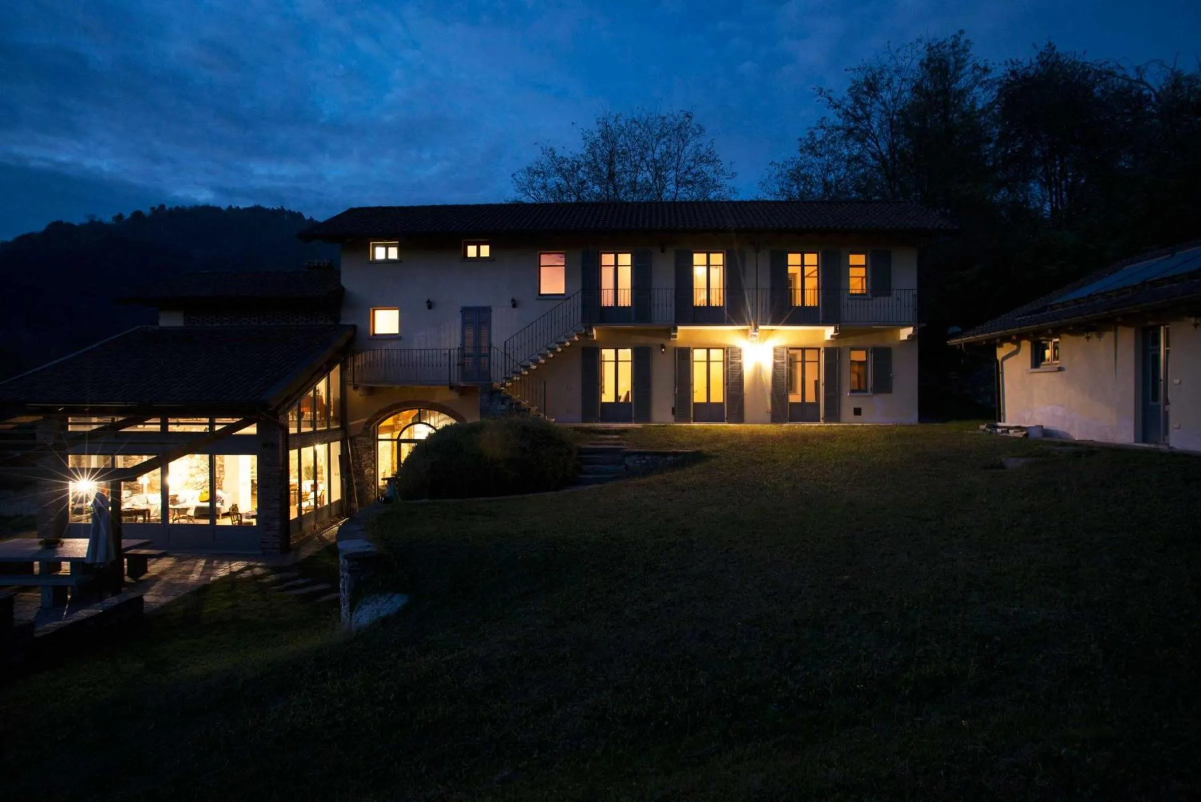Property building in Cascina Canée