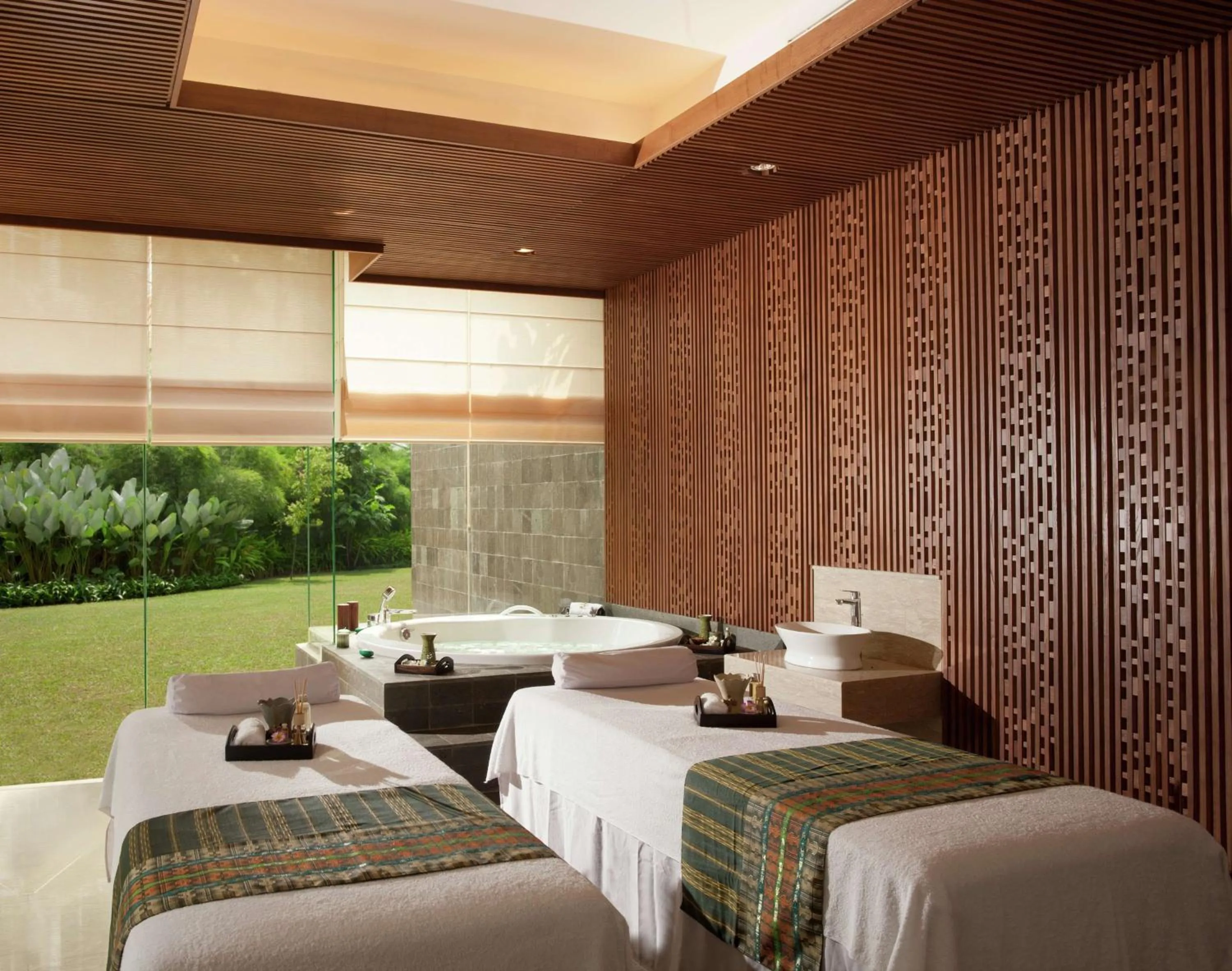 Sports in DoubleTree by Hilton Jakarta - Diponegoro