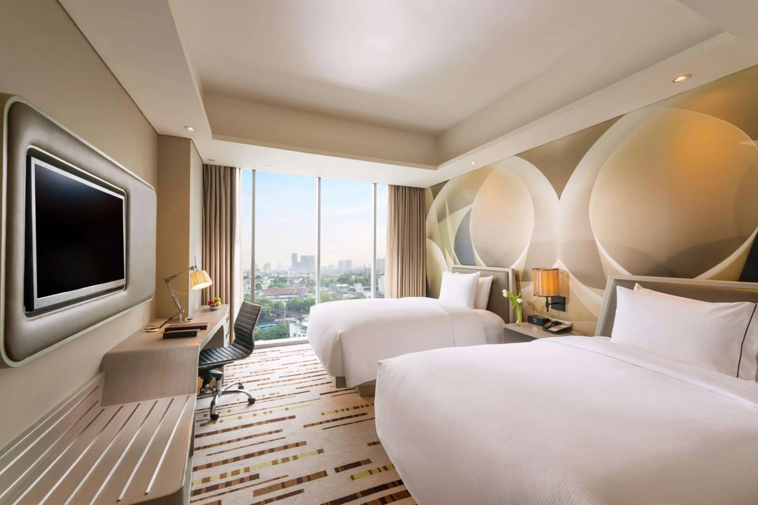 Bed in DoubleTree by Hilton Jakarta - Diponegoro