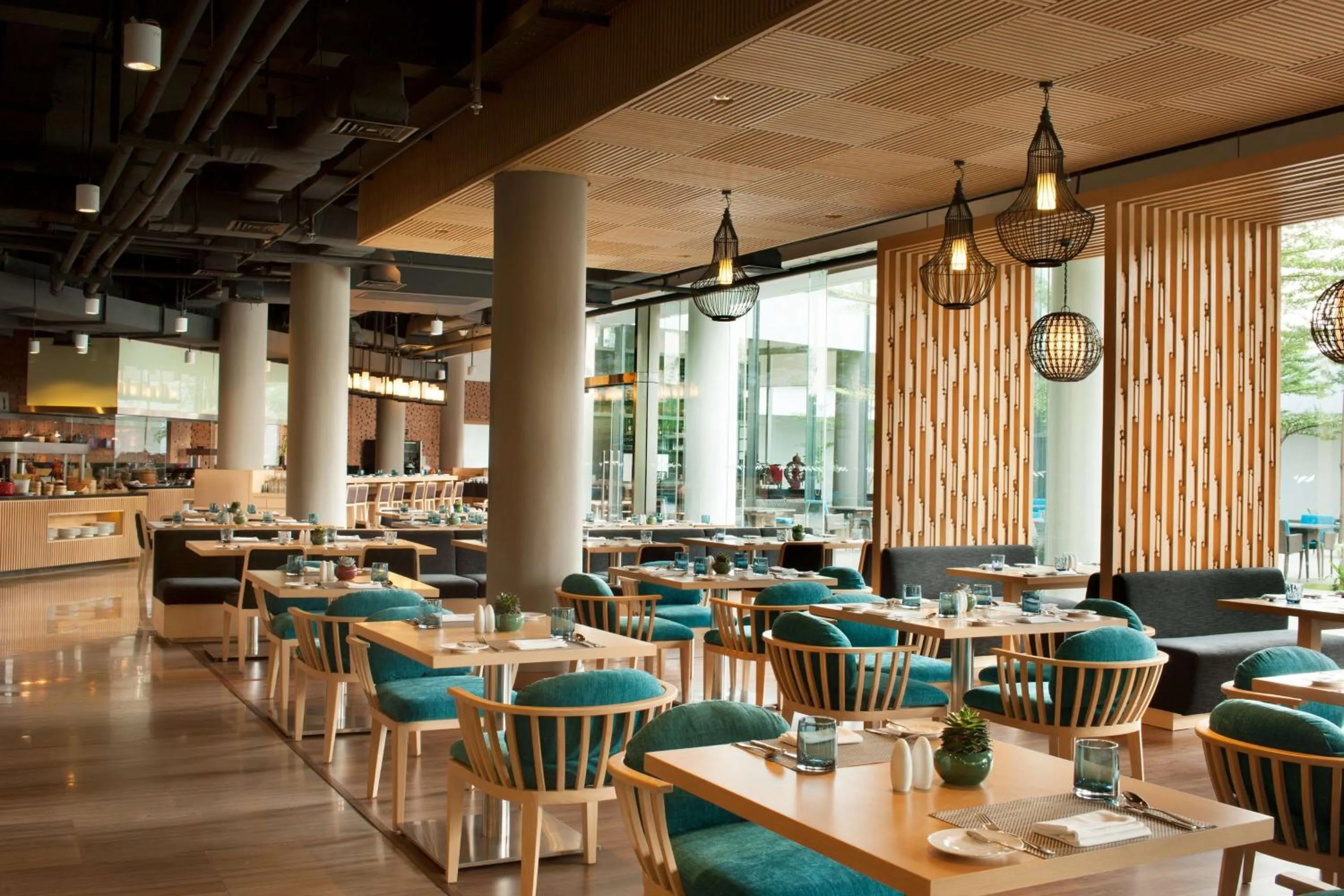 Lounge or bar in DoubleTree by Hilton Jakarta - Diponegoro