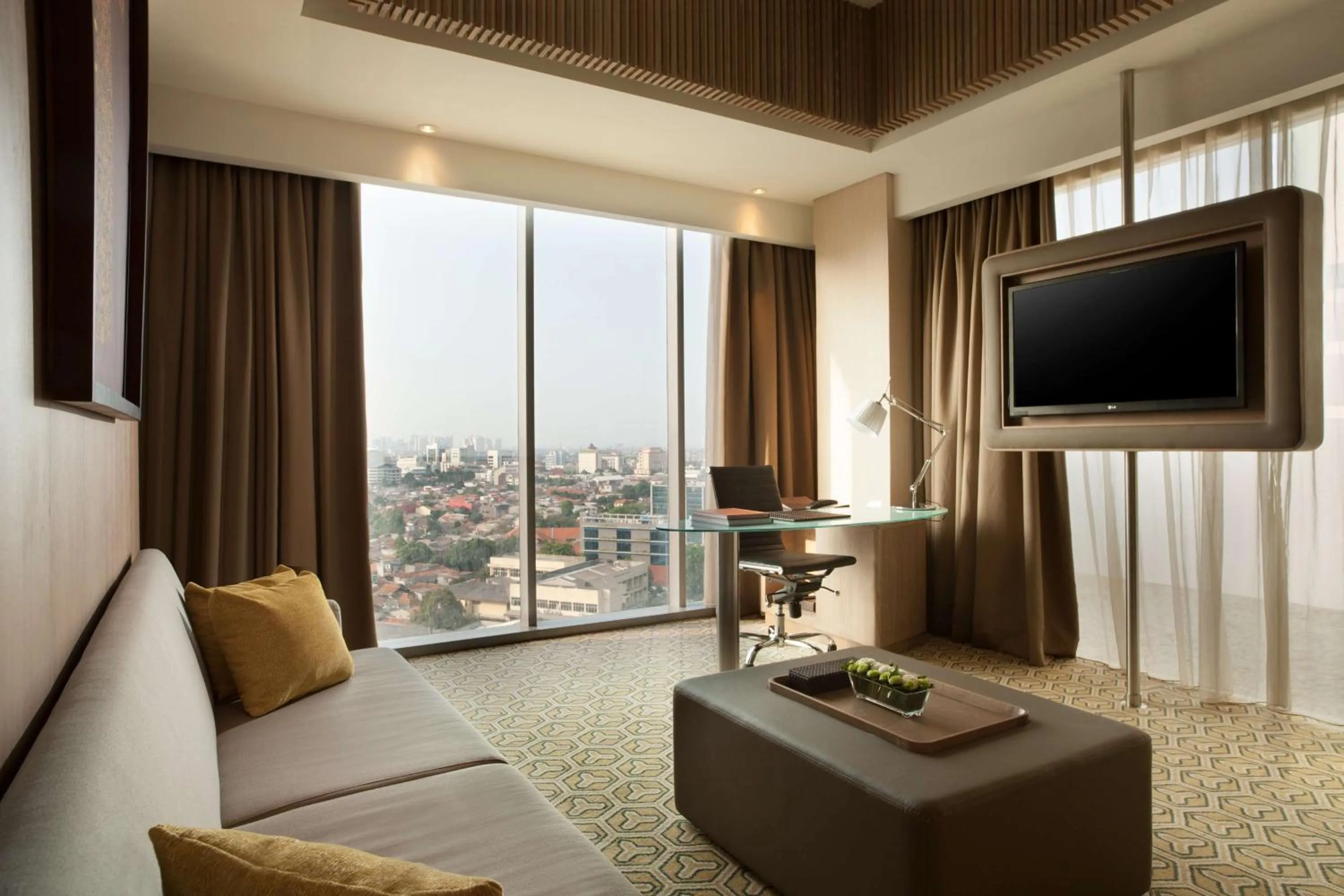 Living room in DoubleTree by Hilton Jakarta - Diponegoro