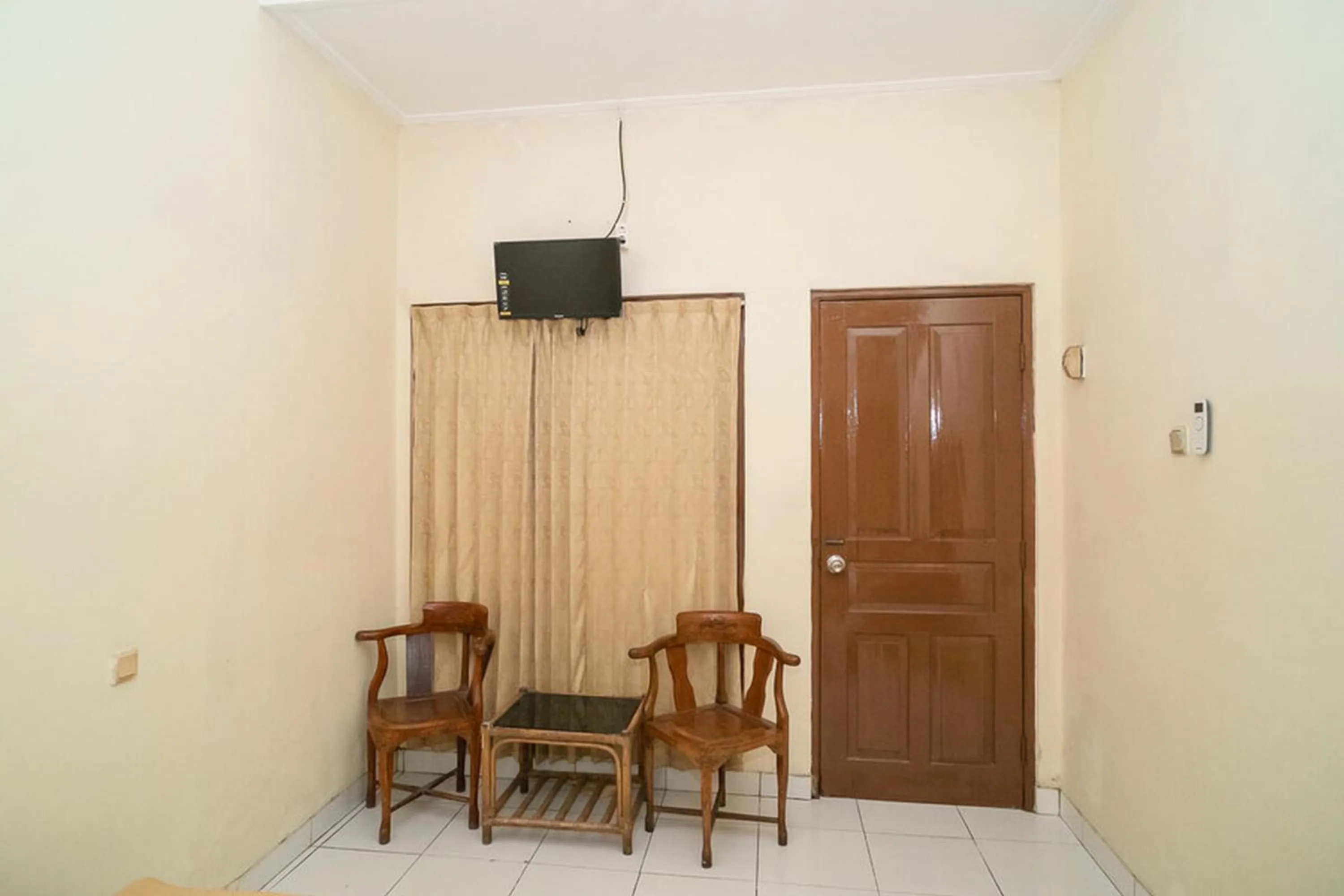 RedDoorz near Kampus 3 UTY Yogyakarta