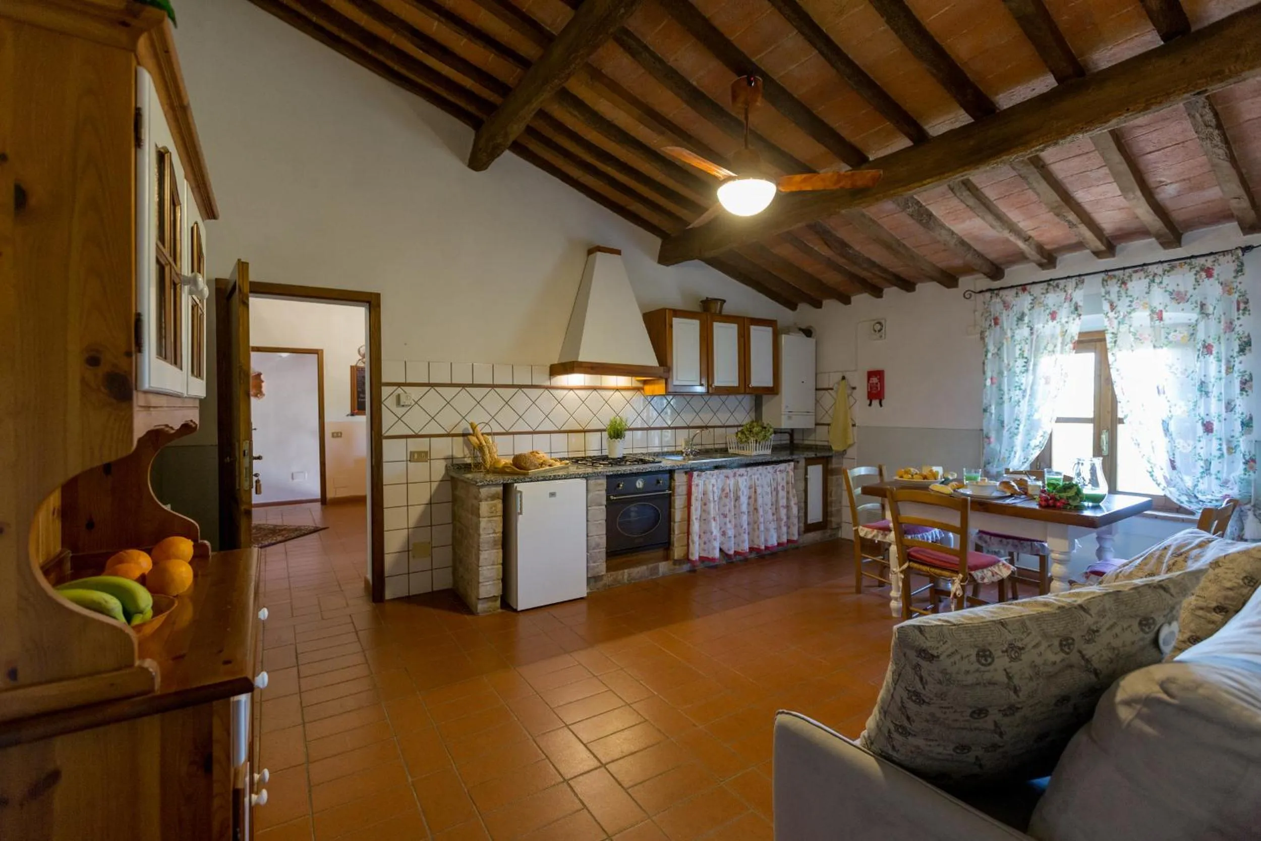 Kitchen or kitchenette in Agriturismo Canale