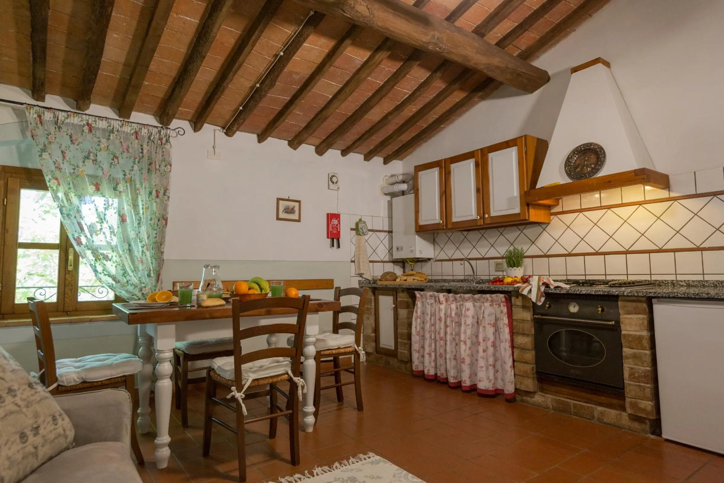 Kitchen or kitchenette in Agriturismo Canale