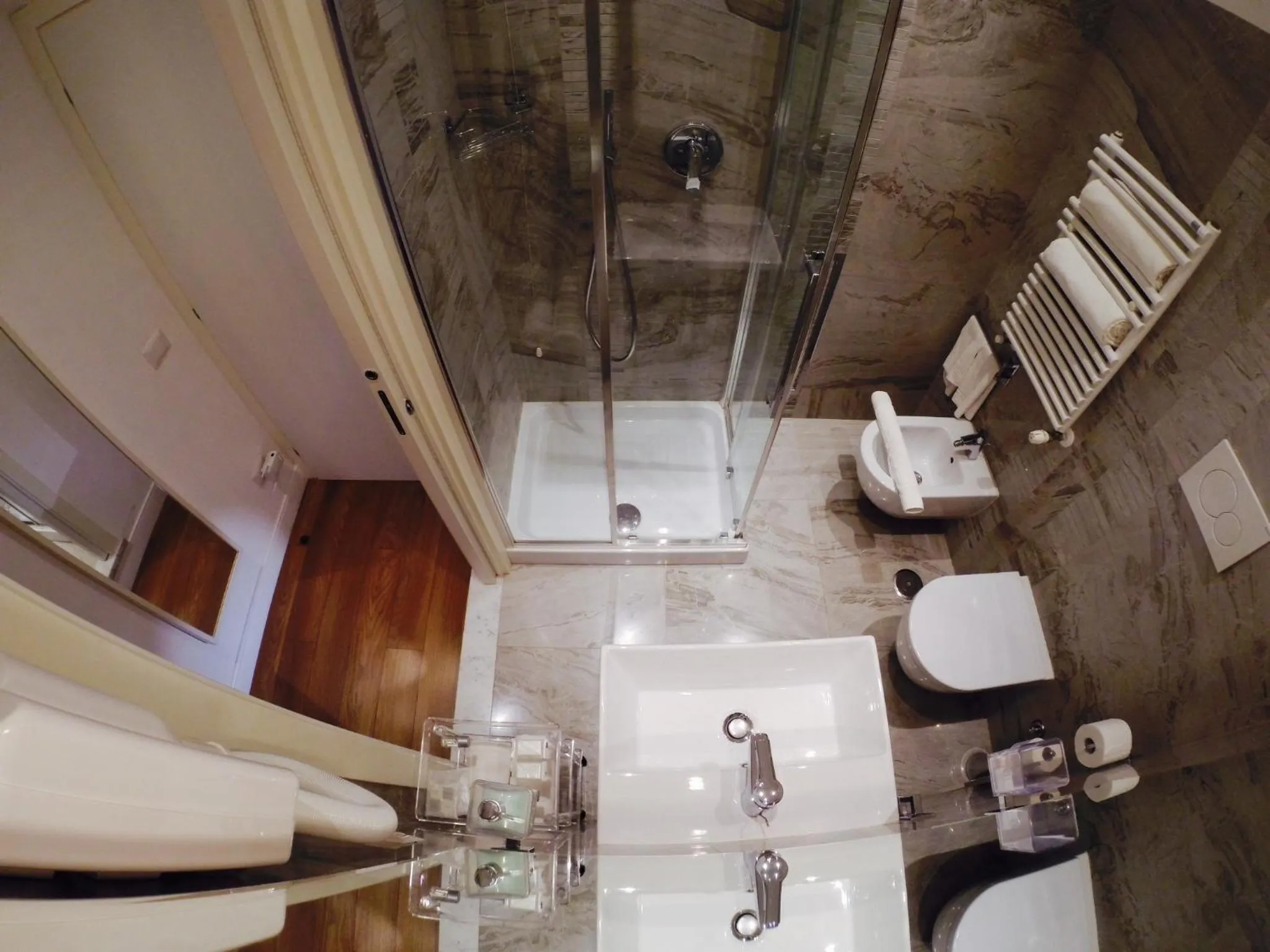 Bathroom in Tre R Colosseo