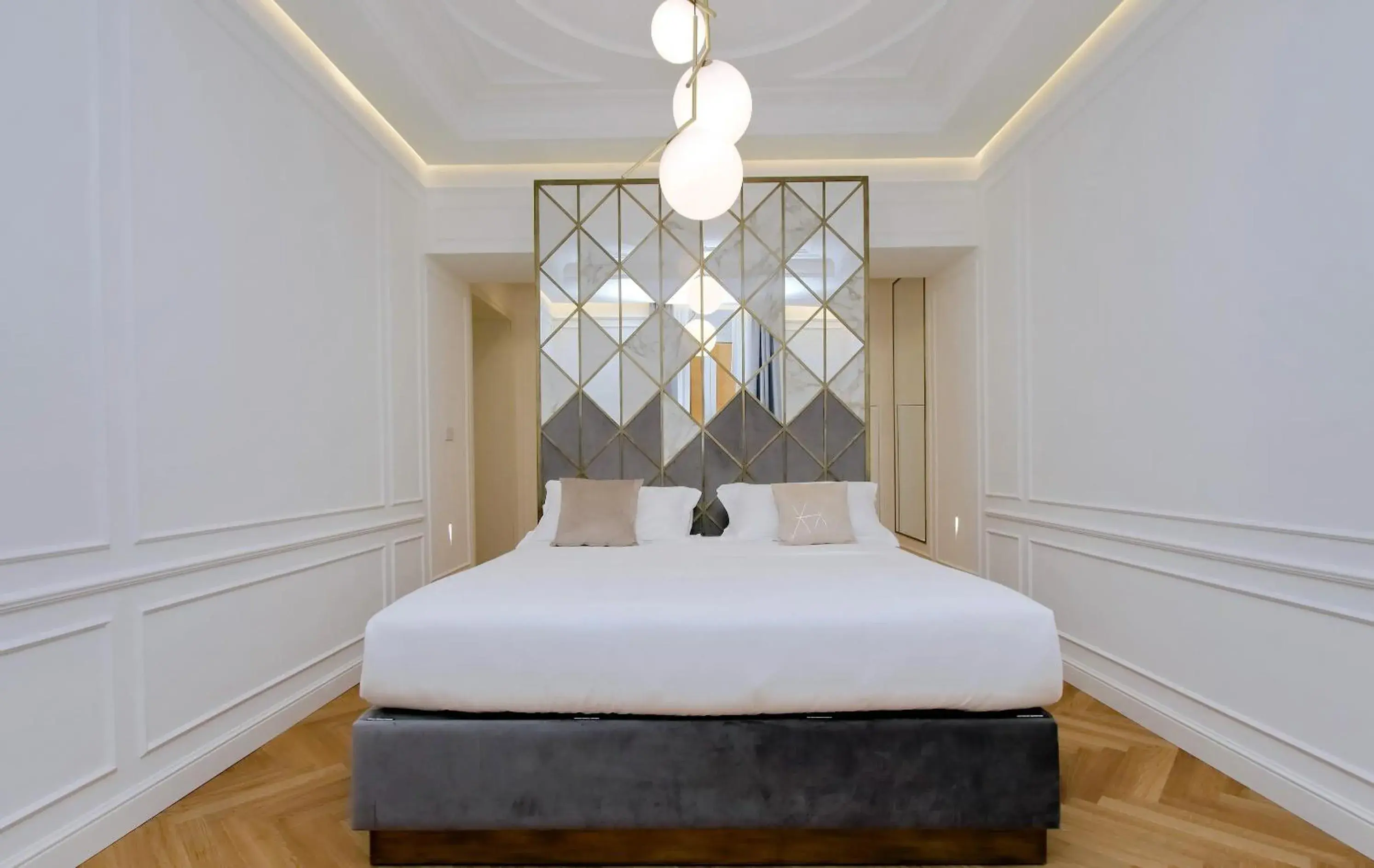 Superior Double Room in Domna Luxury Suites Superior Double Room in Domna Luxury Suites