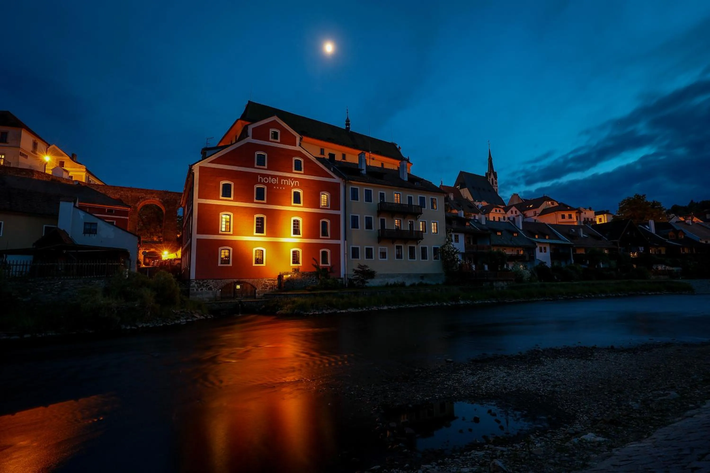 Property building in Hotel Mlýn