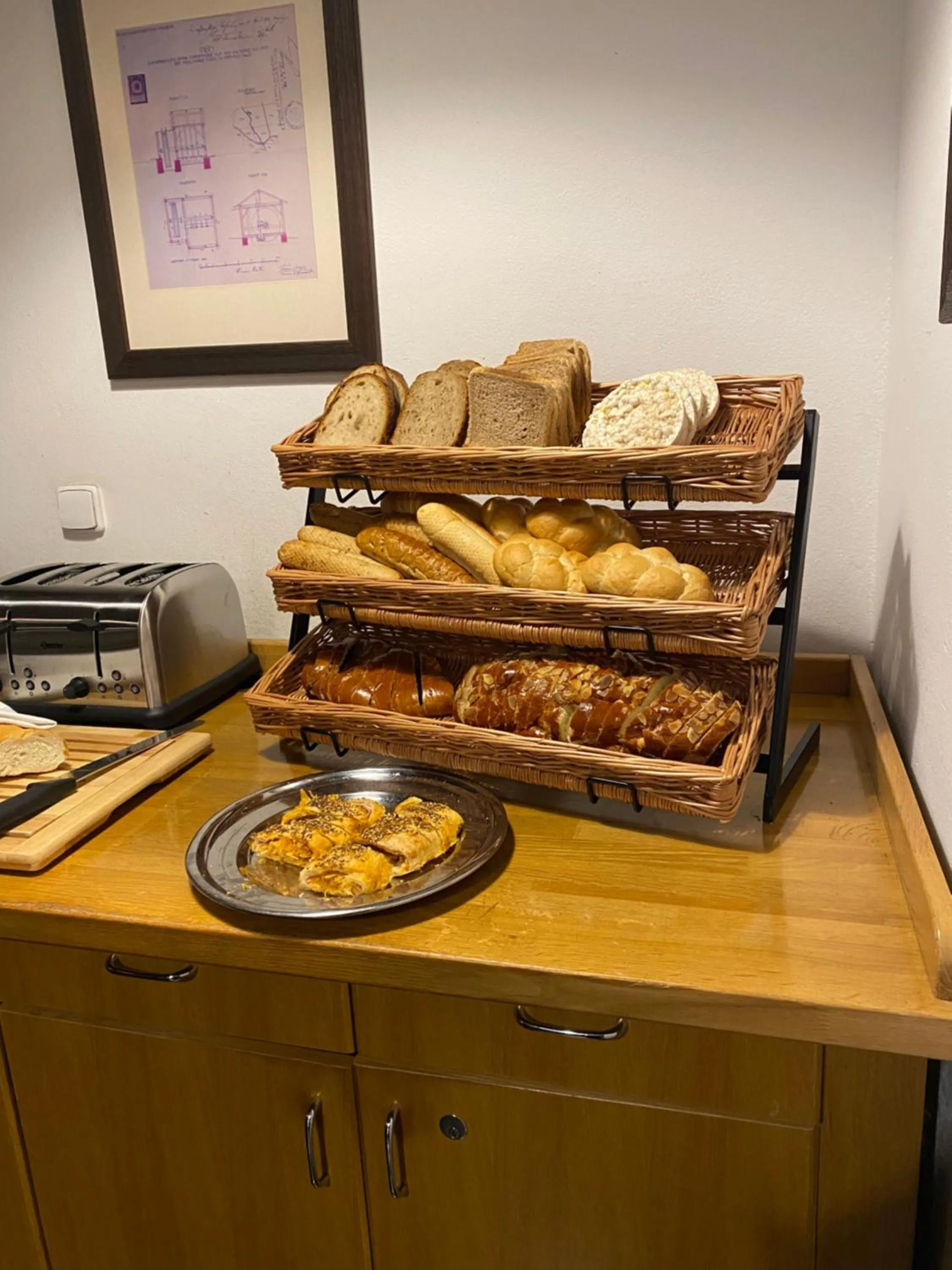 Buffet breakfast in Hotel Mlýn