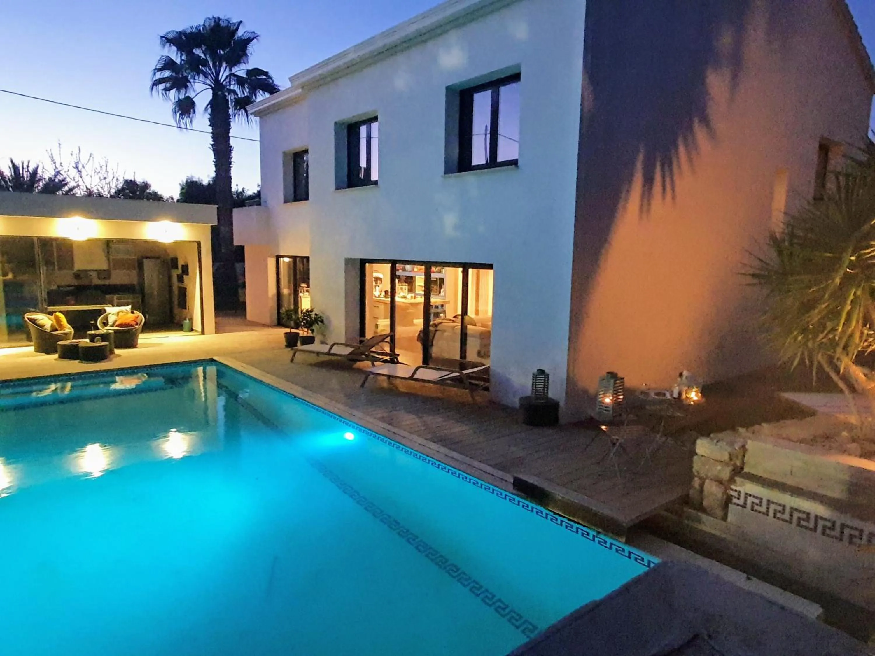 Pool view in La Villa Blanche