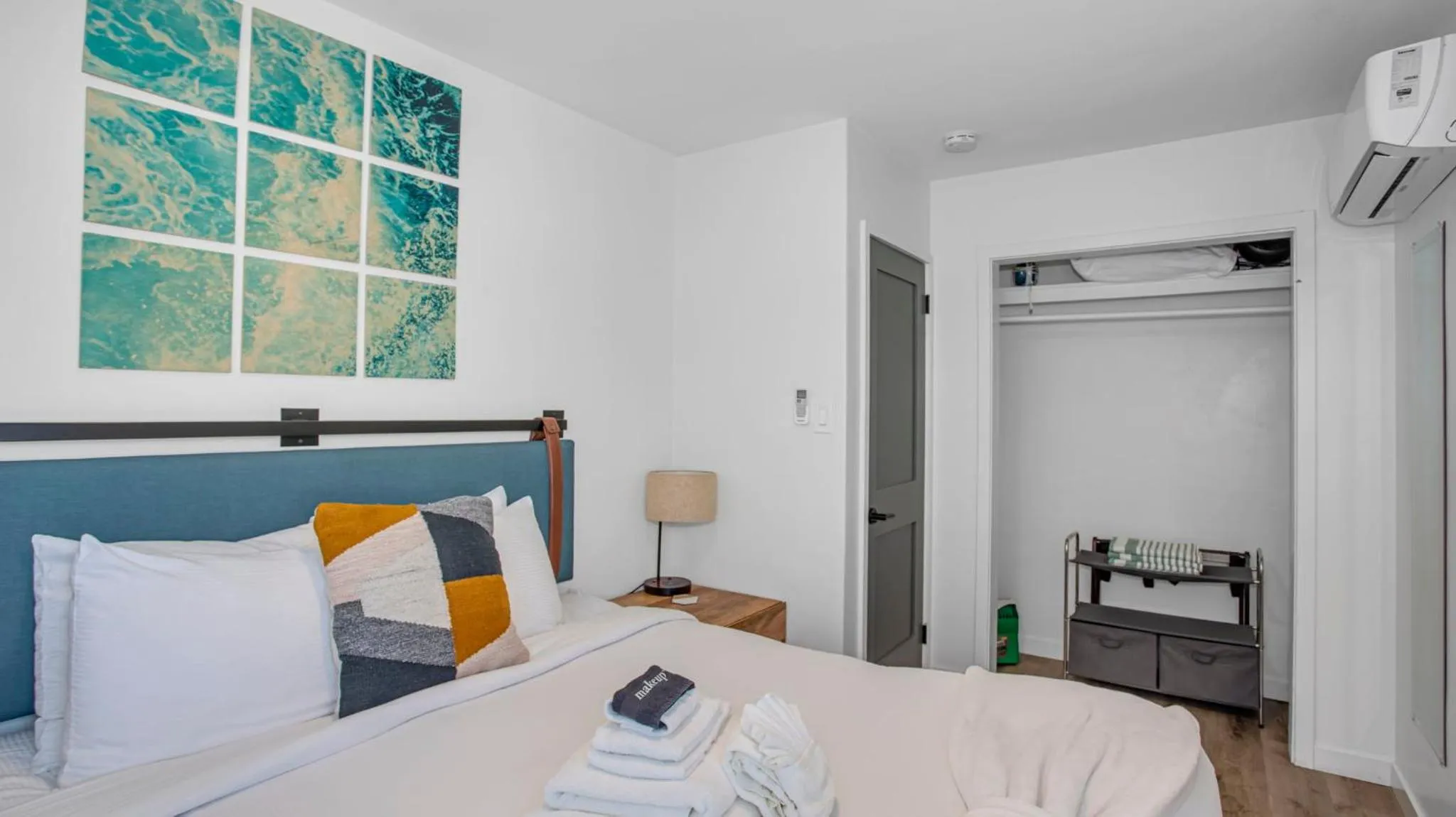 Bedroom, Bed in The Marbella