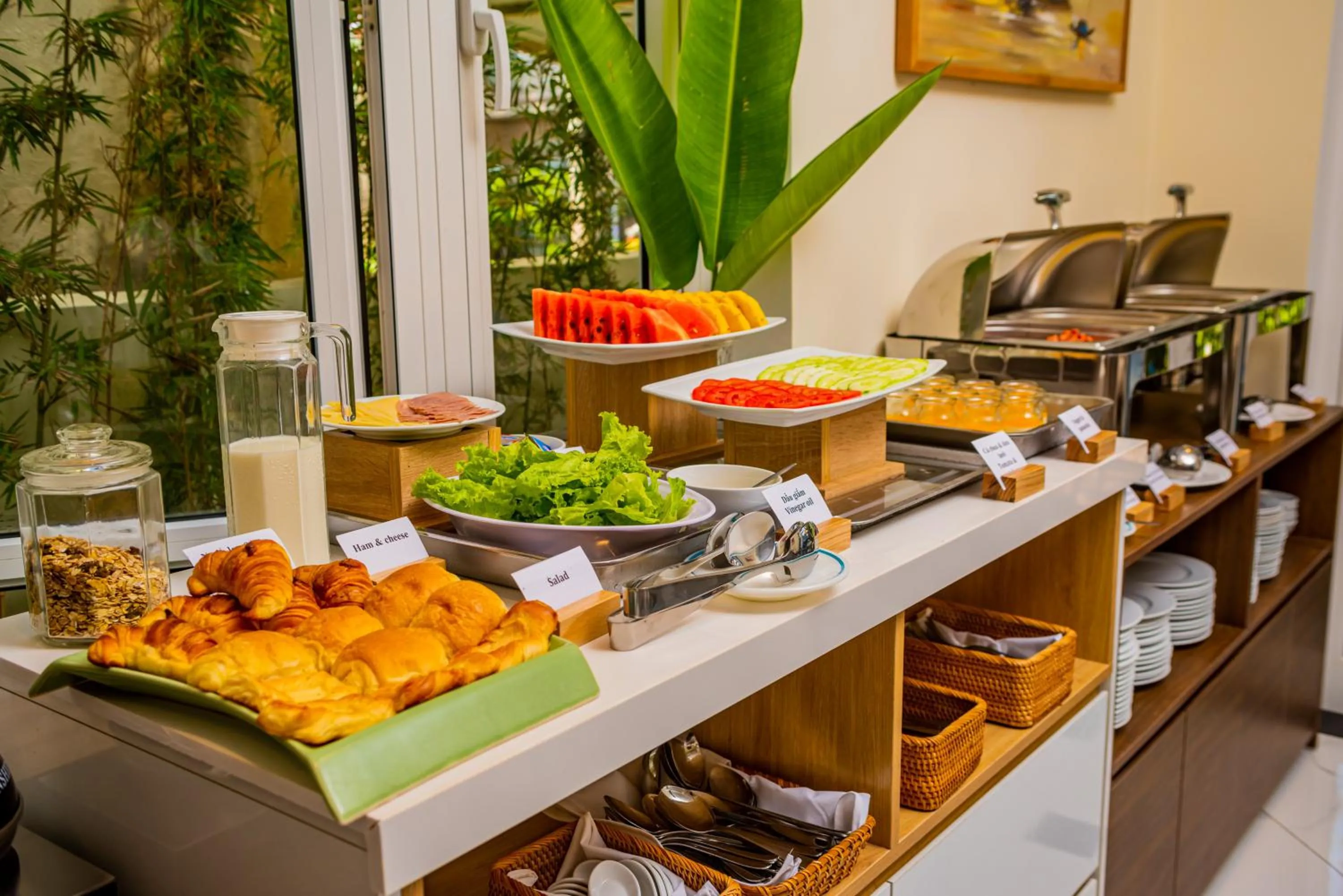 Buffet breakfast in Hoi An Merrily De Art Hotel